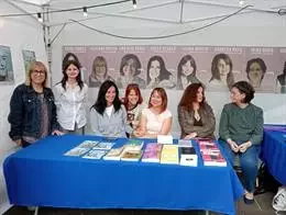 Primera generación canaria de mujeres escritoras visibiliza su labor en Feria del Libro de Santa Cruz de Tenerife