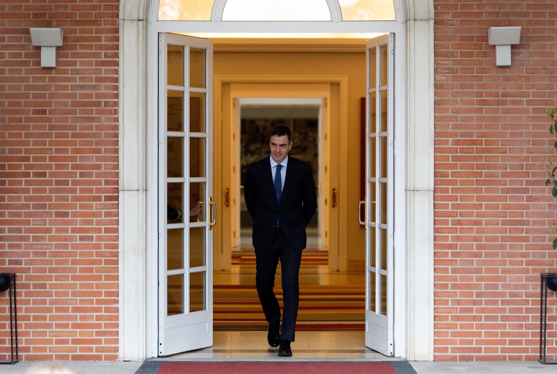 Transparencia urge al ministerio de Presidencia a informar de los gastos de representación de Sánchez entre 2018 y 2022