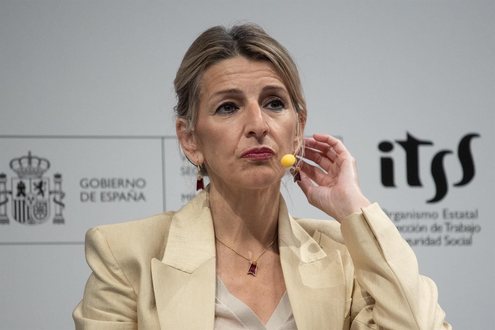 Díaz muestra «apoyo» a afectados por los «protocolos de la vergüenza» de Madrid: «7.291 personas fallecieron»