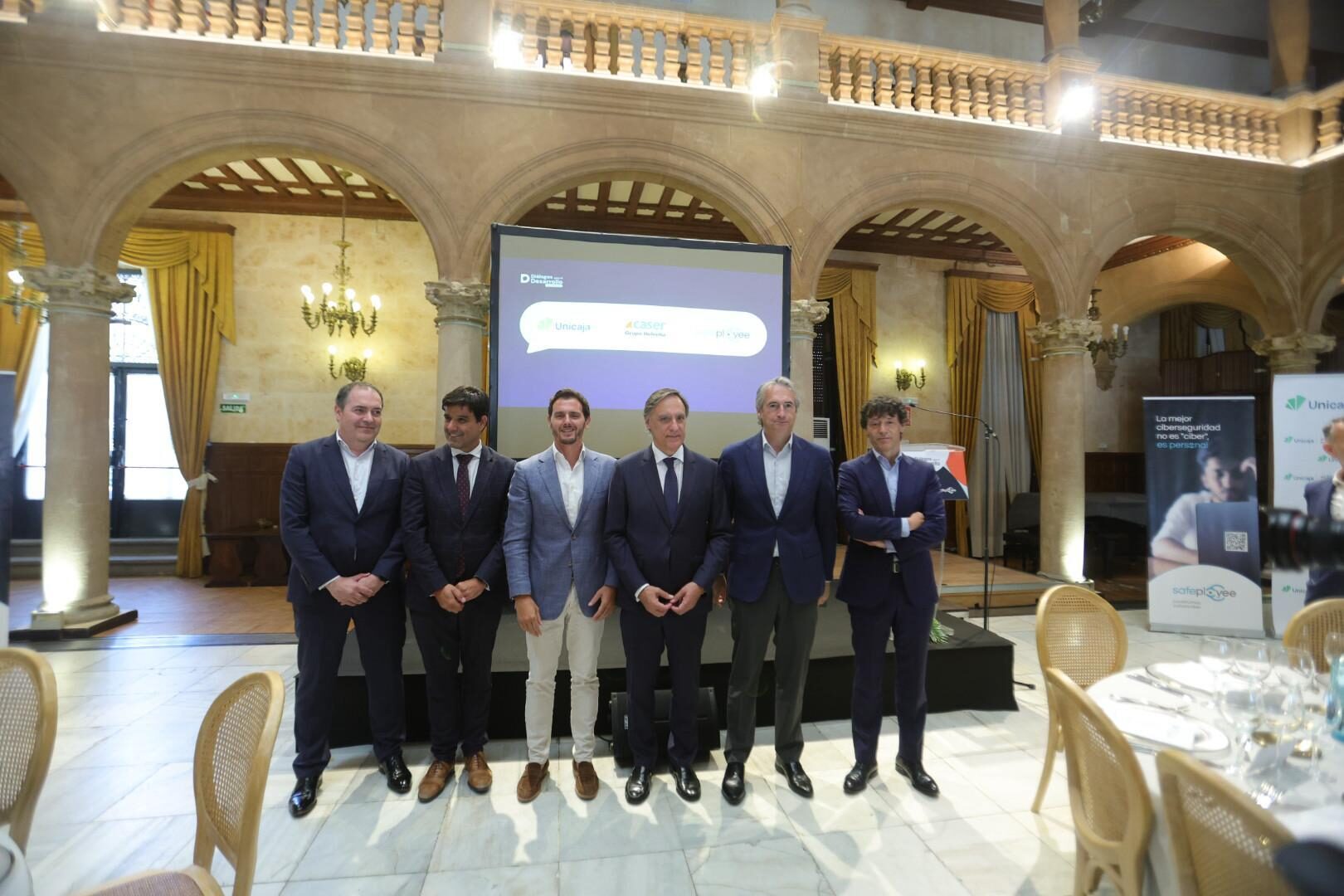 Albert Rivera destaca el potencial del crecimiento poblacional para fortalecer el sistema español durante un encuentro en Salamanca