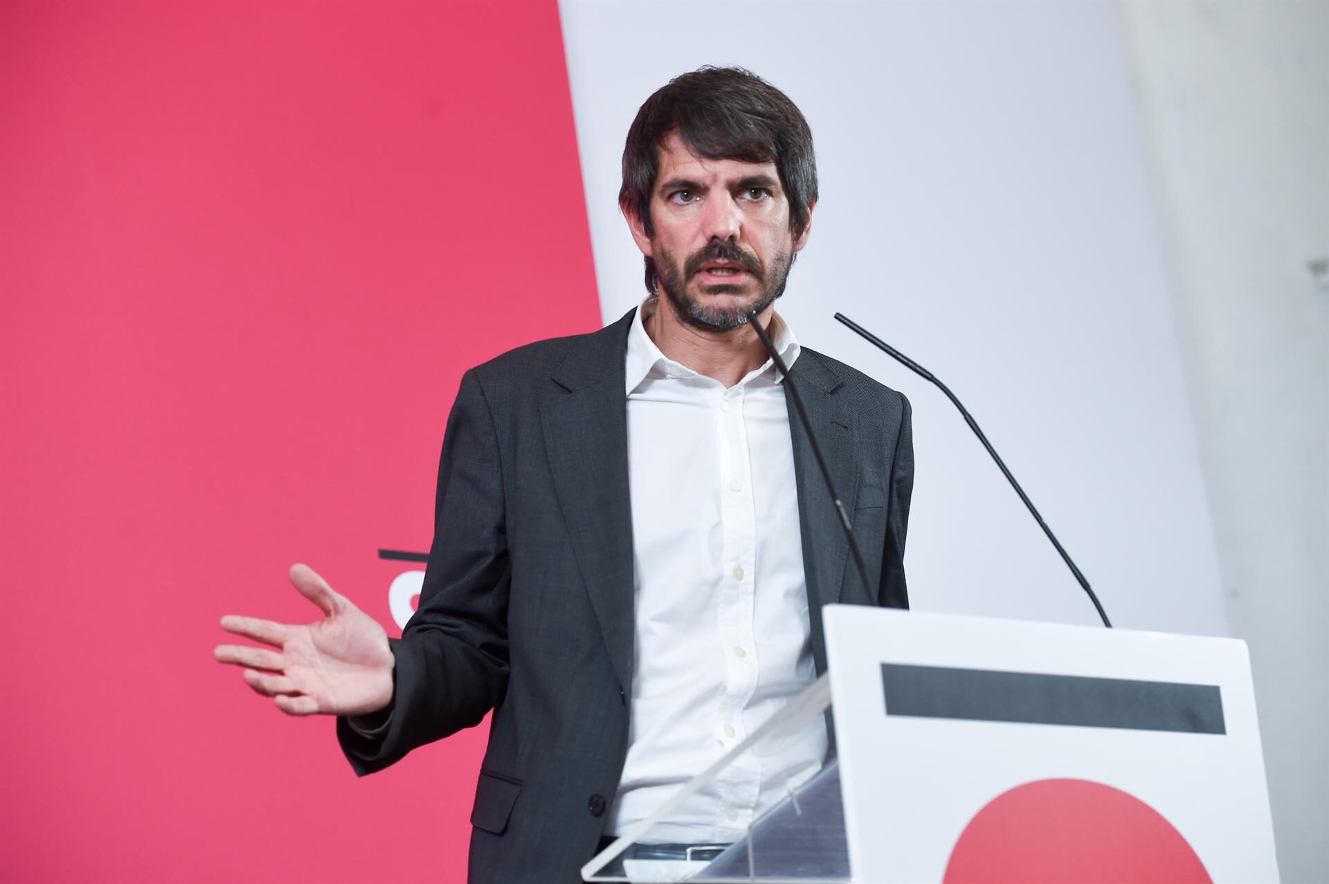 Sumar exige a PSOE «garantías» de «extirpar» toda corrupción en sus filas para recomponer la confianza «quebrada»