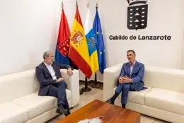 Clavijo propone a Sánchez un ‘decreto ley canario’ que incluya «todos los asuntos pendientes» de la Agenda Canaria