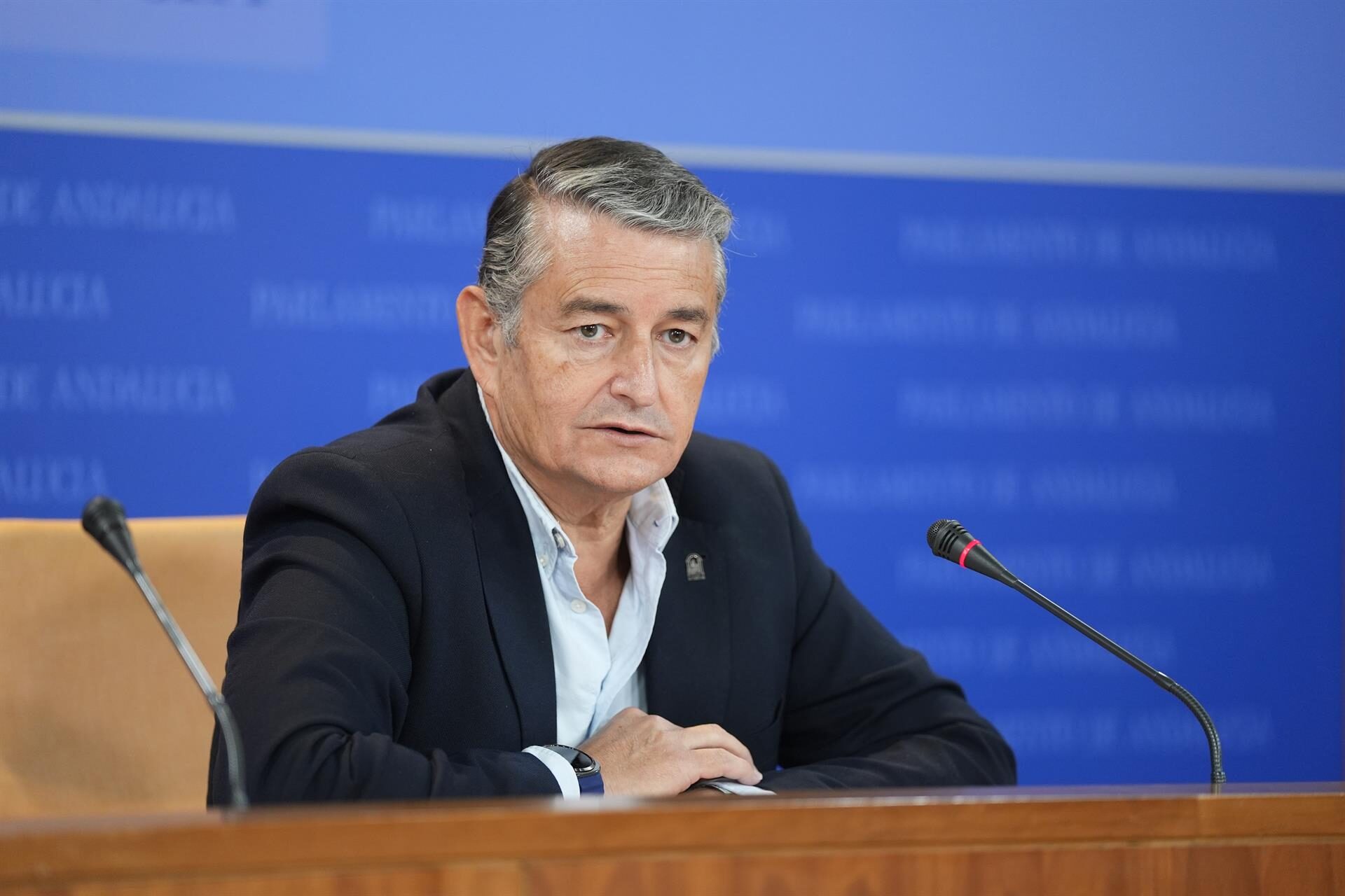 Andalucía acusa al Gobierno de buscar el «caos» y que las CCAA del PP «se desborden» con el reparto de menores