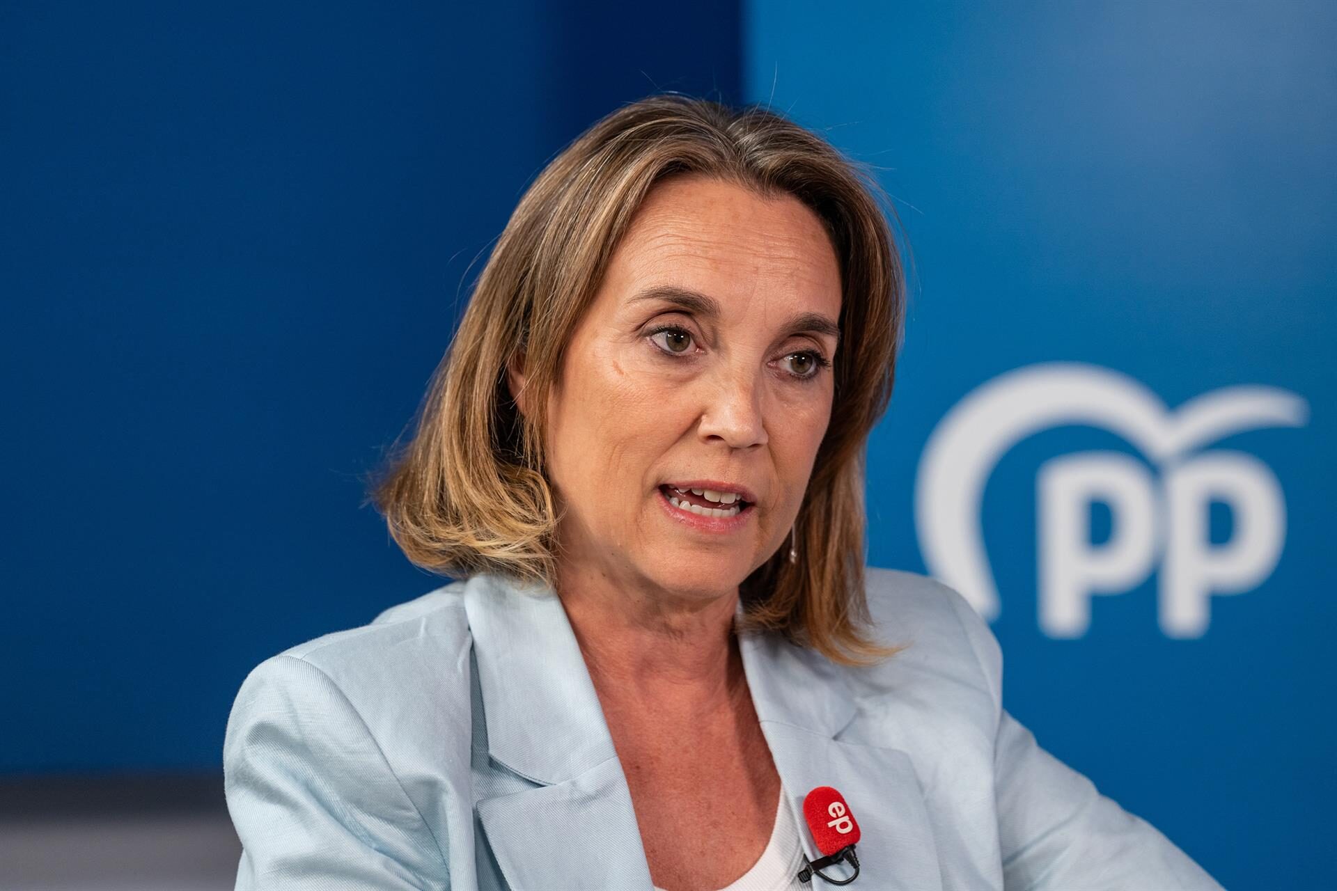 Gamarra acusa a Sánchez de usar la política internacional para «tapar sus problemas de política nacional»