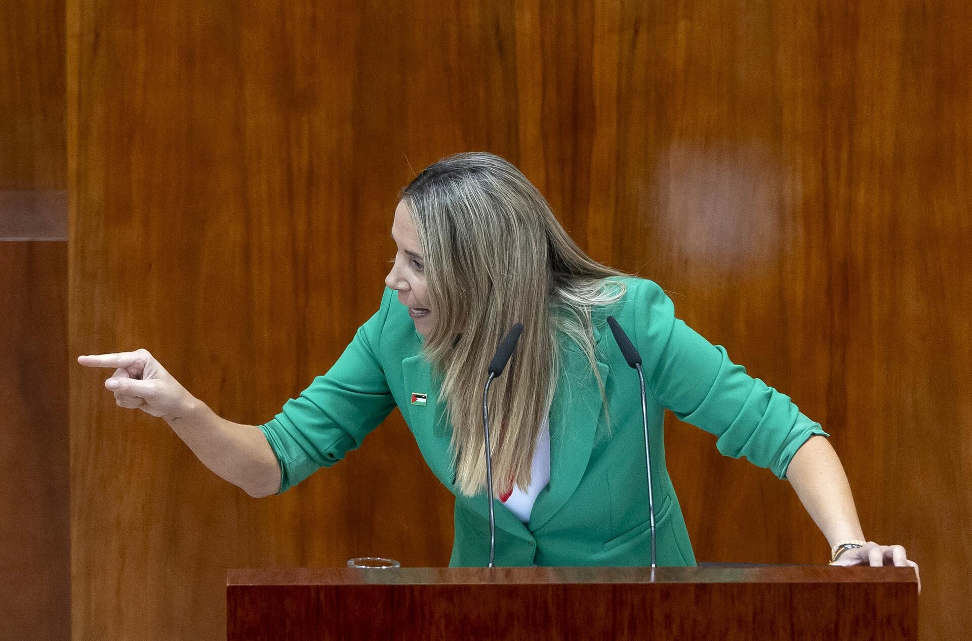 PSOE insta a Ayuso a ir al juzgado si ve delito en La Vuelta y a ver «en su ático» por televisión lo que pasa en Gaza