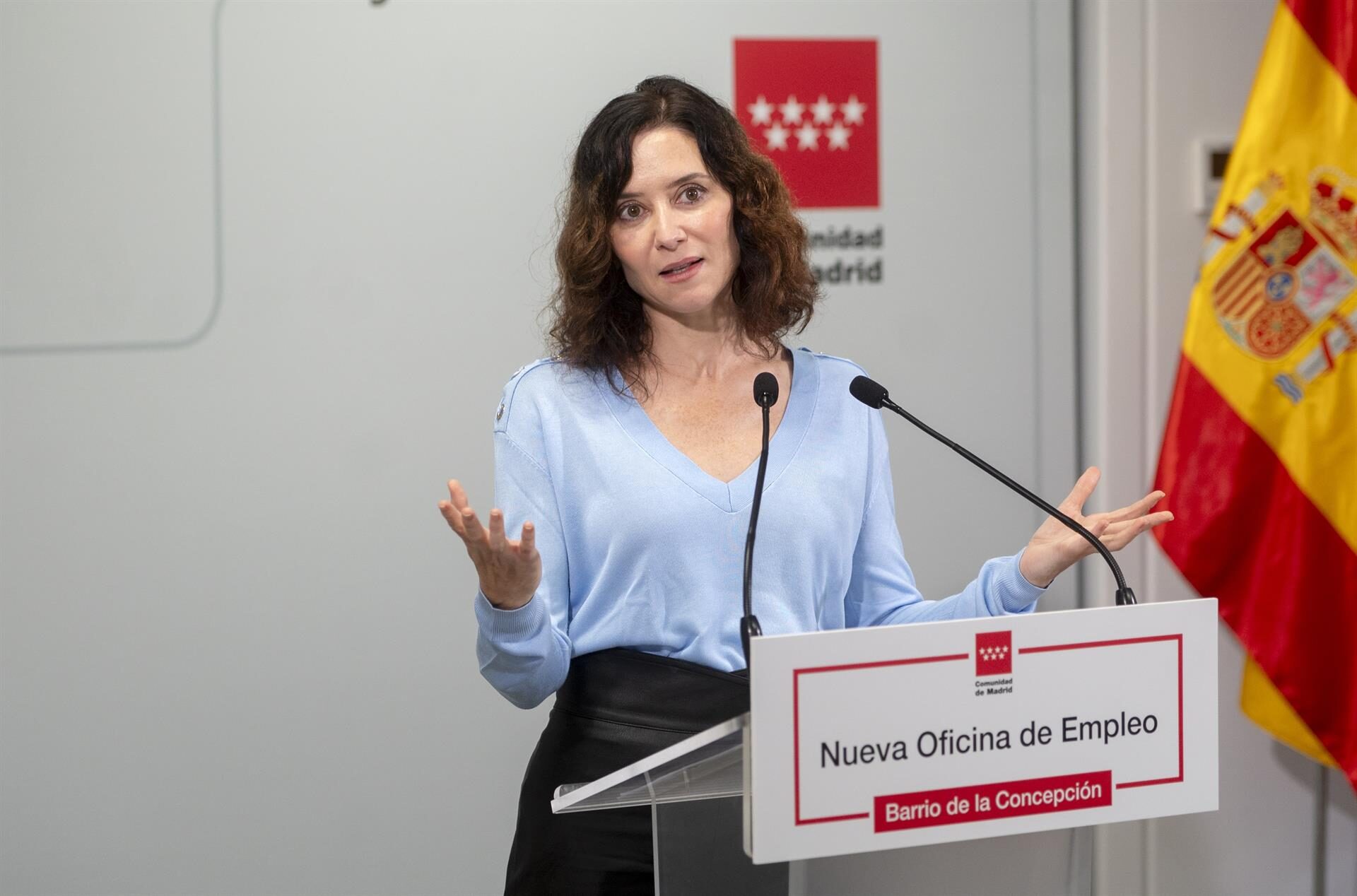 Ayuso rechaza las lecciones «de machito» de Sánchez sobre el aborto: «He sufrido la pérdida de dos bebés»