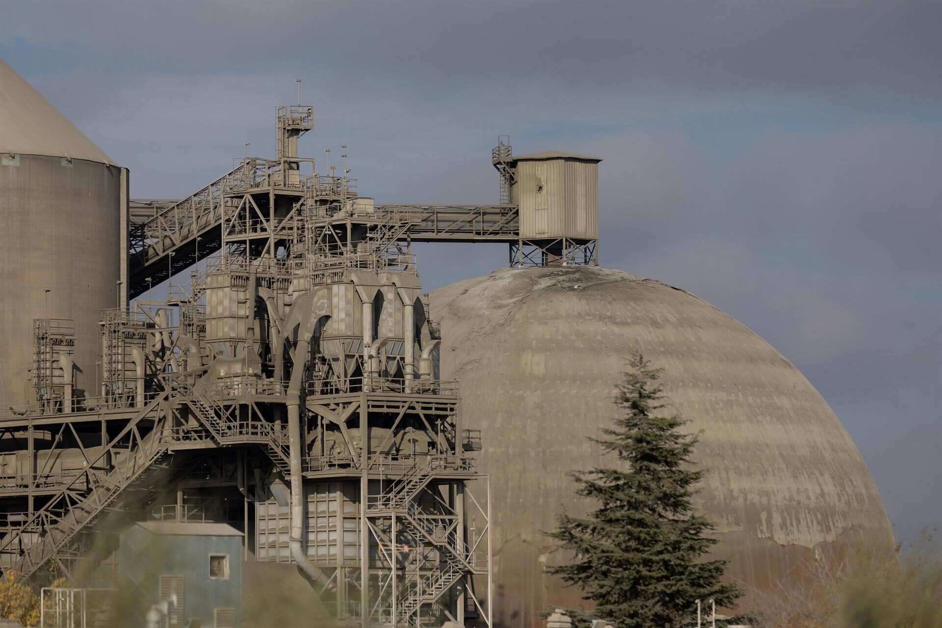 La inflación industrial vuelve a tasas positivas en septiembre (+0,3%) por el encarecimiento de la energía