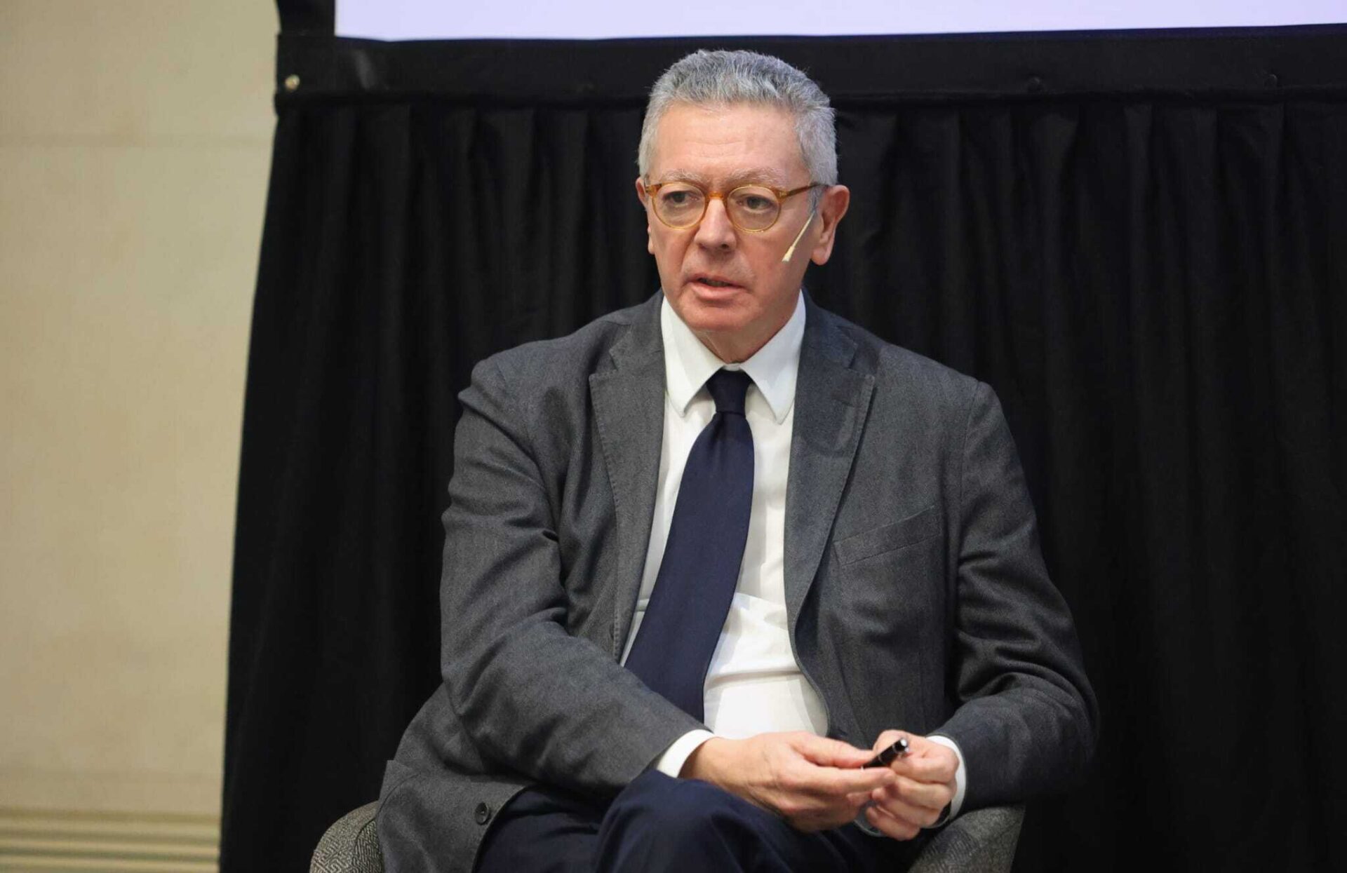 Alberto Ruiz-Gallardón destaca el potencial de Asturias para convertirse en líder del crecimiento económico en España