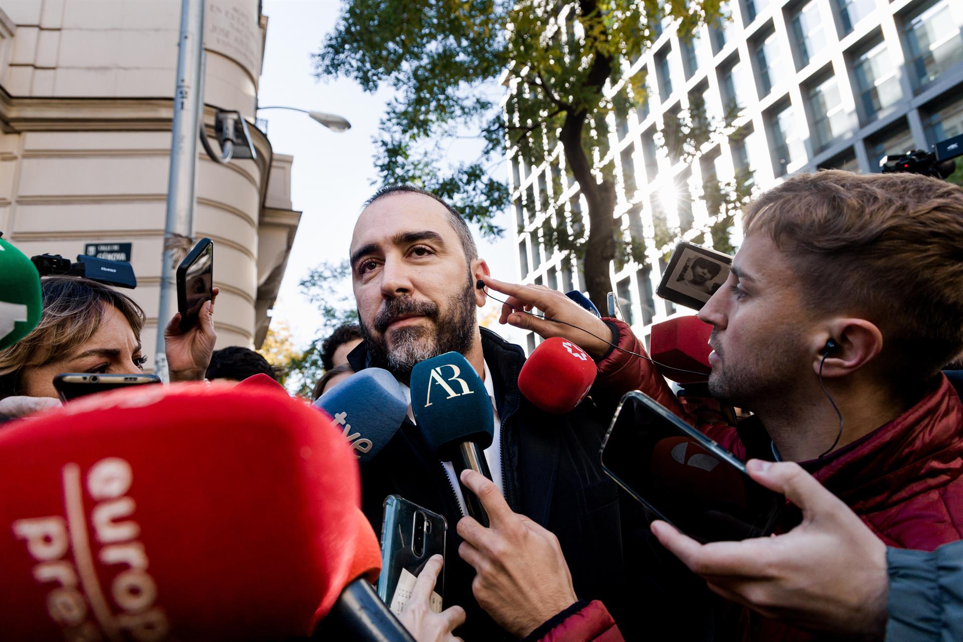 Aldama dice que ayudó a Ábalos a blanquear dinero a través de sus empresas en Colombia