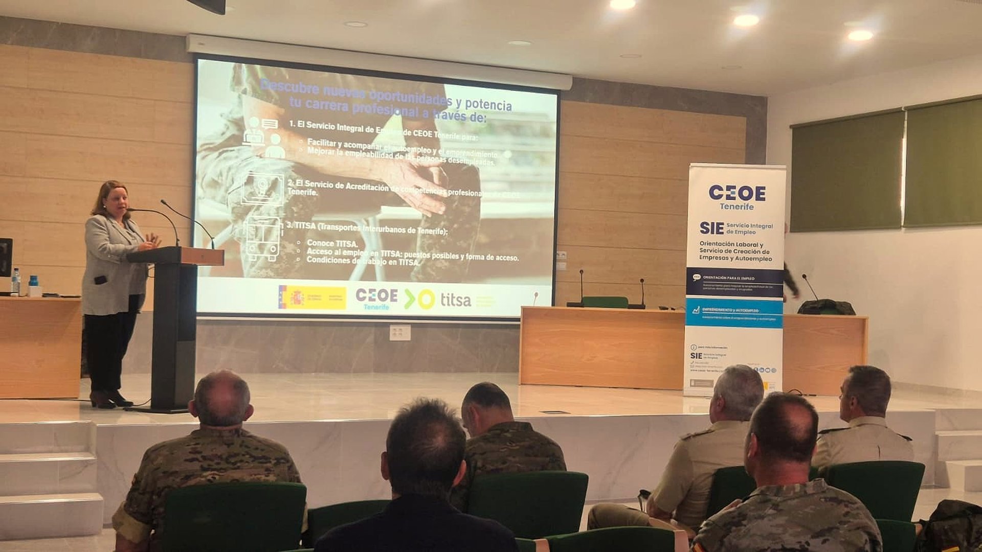 Más de 150 militares en transición al empleo civil exploran en Tenerife sus oportunidades en el mercado laboral