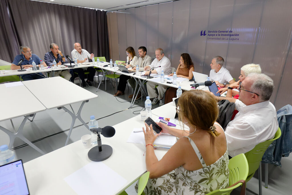 ULL aprueba tres microgrados de industria audiovisual, comunicación gráfica y patrimonio
