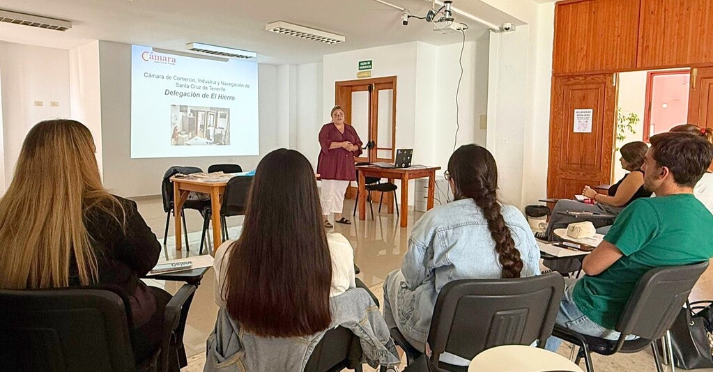 La Cámara acerca sus servicios de apoyo al emprendimiento a participantes del Proyecto Nuevas Oportunidades de Empleo El Hierro 2025