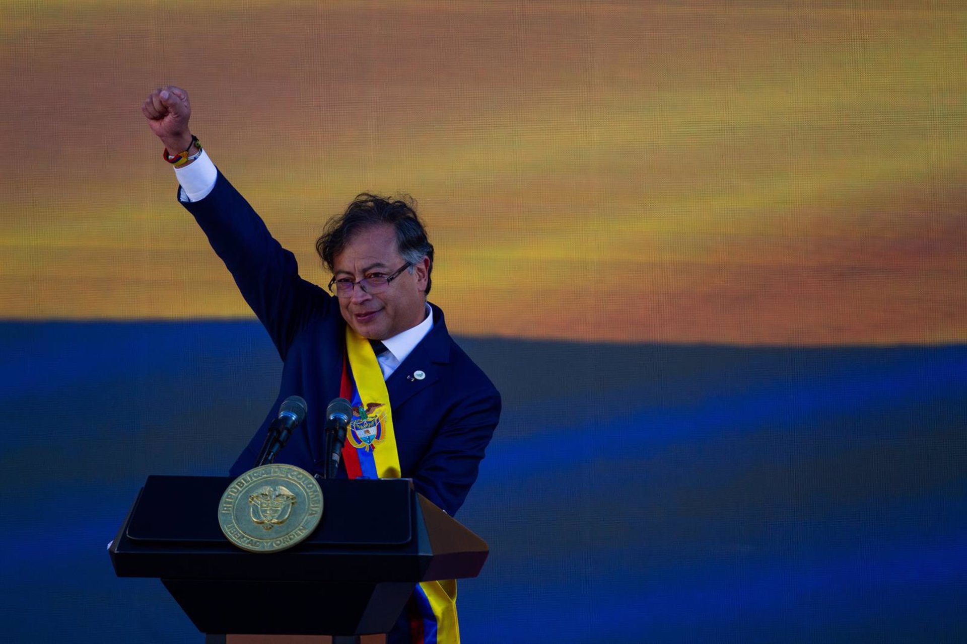 Un asesor de Petro reconoce que recibió un pago del ‘zar del contrabando’ para su campaña presidencial
