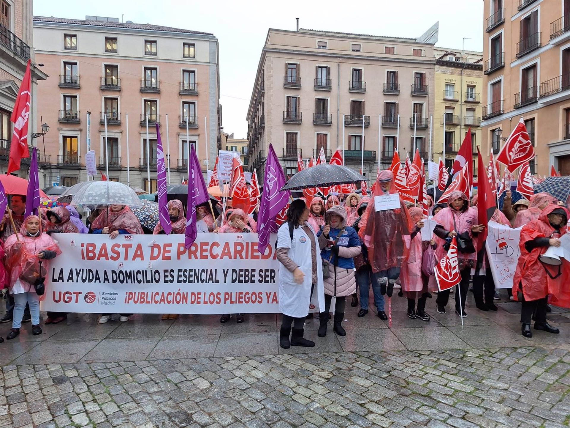 Trabajores de Ayuda a Domicilio vuelven a manifestarse este sábado por una subida salarial y la reducción del horario