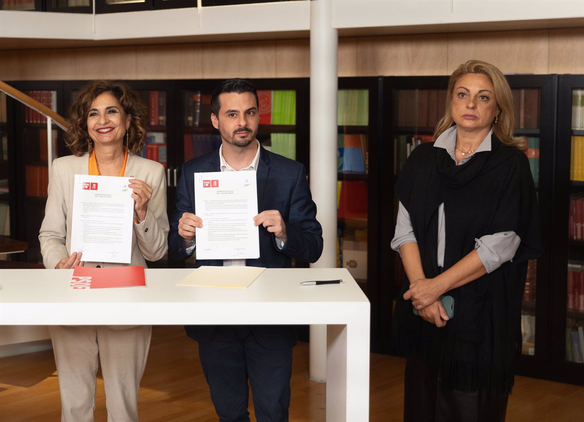 El Congreso debate la reforma del REF canario pactada por PSOE y CC para incentivos fiscales al alquiler para residentes