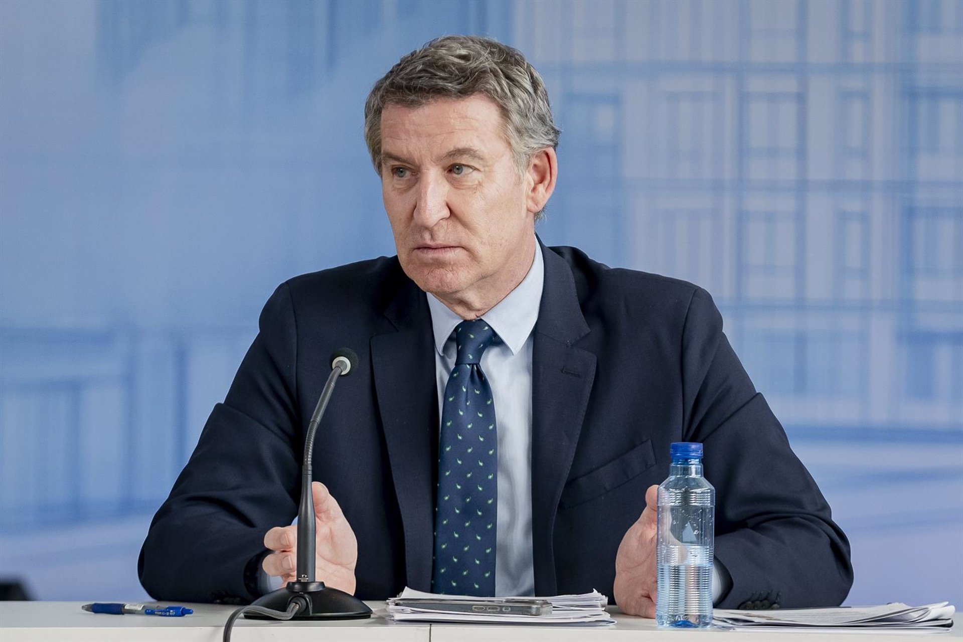 Feijóo reúne mañana a exministros de Exteriores y Defensa del PP y diplomáticos para analizar la relación de UE y Rusia