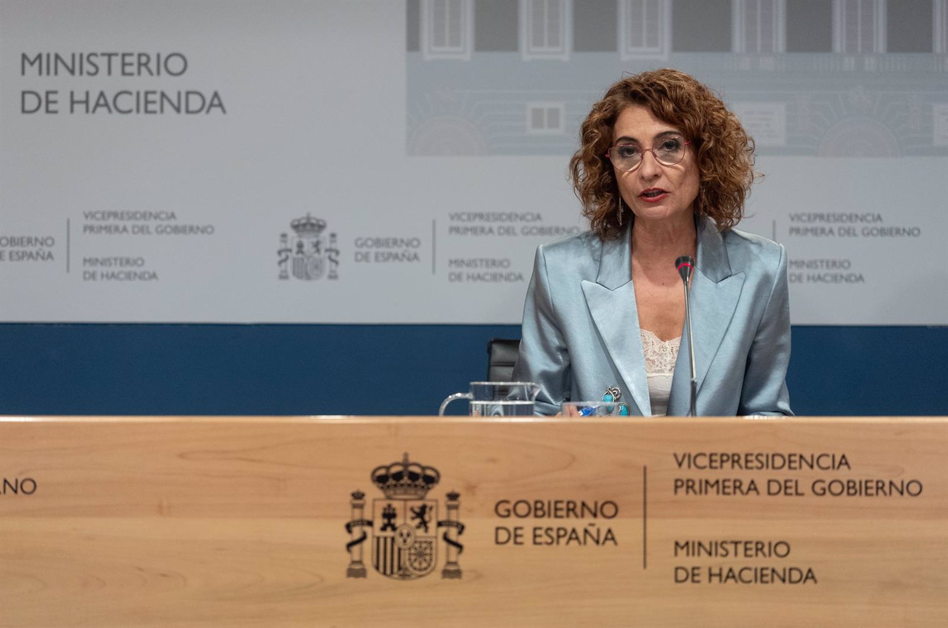 El Gobierno llevará al CPFF una propuesta para condonar 83.252 millones de deuda de las CCAA