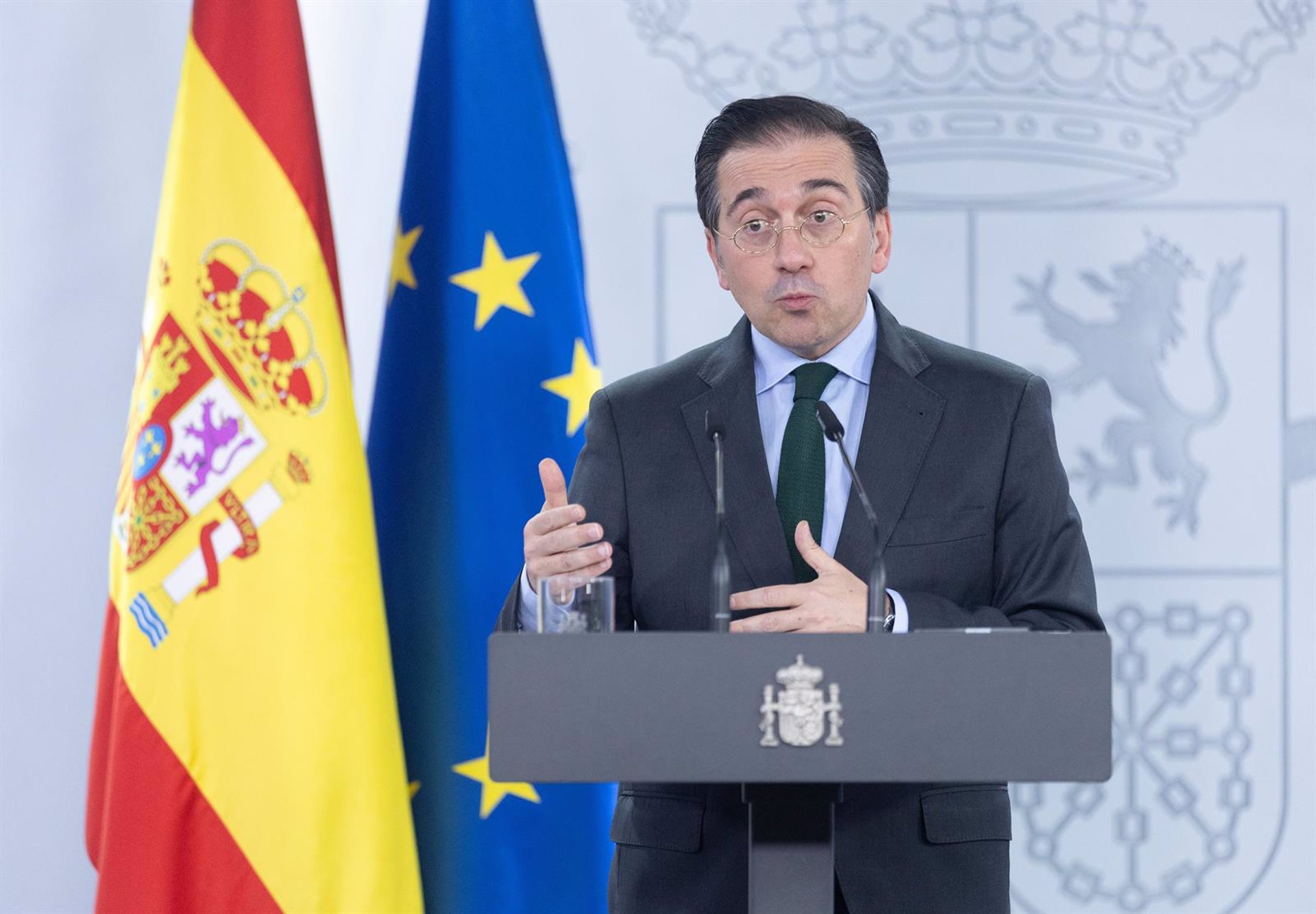 Albares cuestiona los «condicionantes» de Putin para el alto el fuego: «No estamos seguros de que quiera la paz»