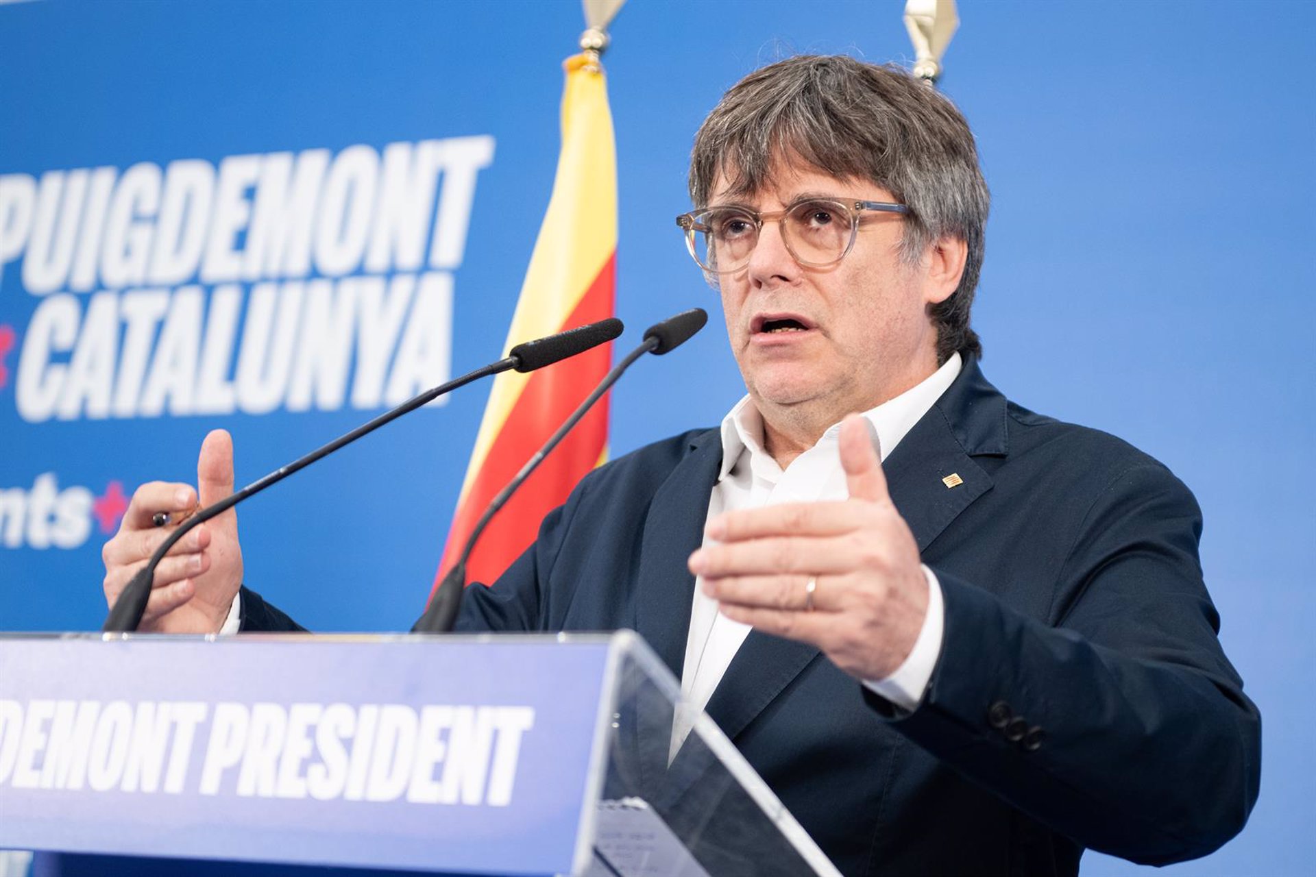 Puigdemont avisa de que las decisiones de Trump pasarán «factura, y no será barata»