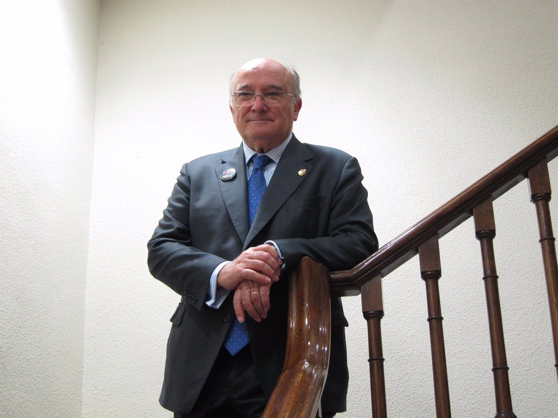 Muere a los 76 años Carlos Carnicer, presidente de la Abogacía Española entre 2001 y 2016