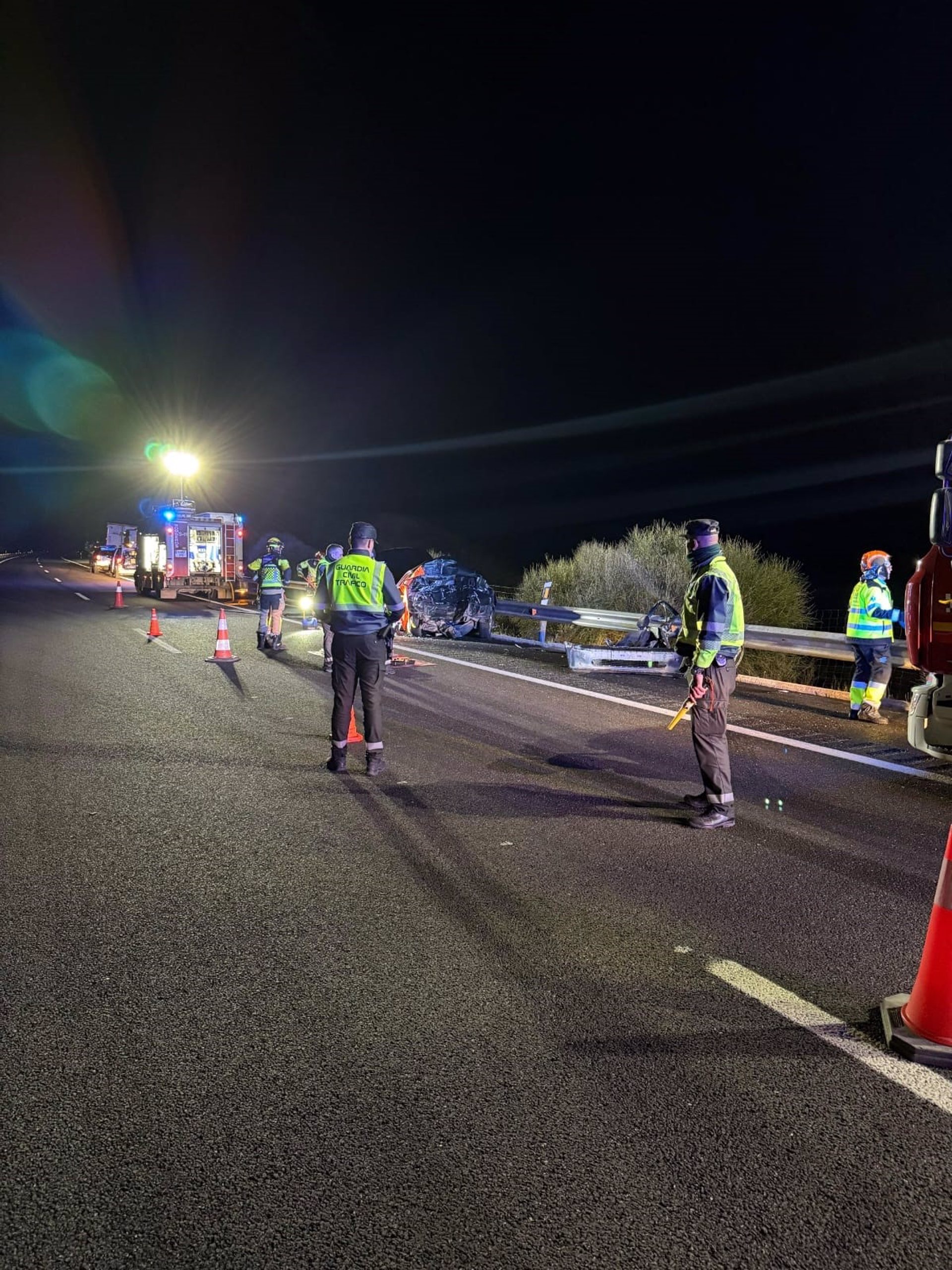 Muere arrollado por un camión el conductor de un vehículo parado en la A-23, en Teruel