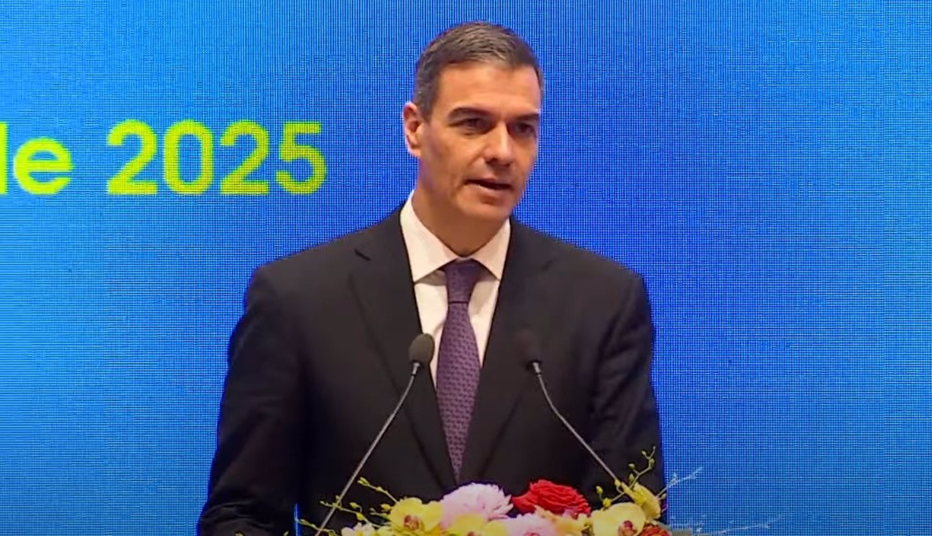 Sánchez subraya que «las guerras comerciales no benefician a nadie» ante la entrada en vigor de los aranceles