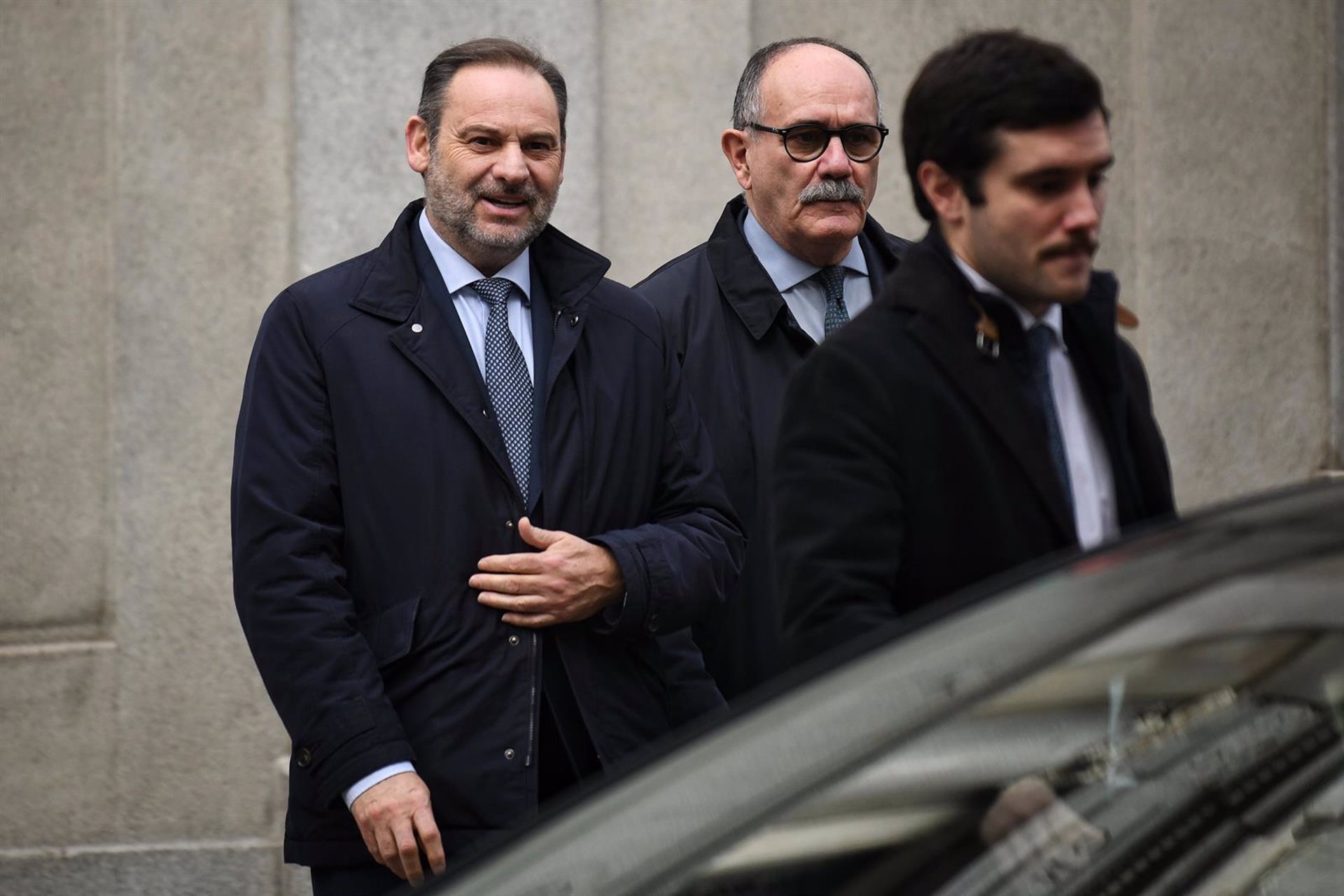 Ábalos anuncia acciones legales por el «bulo» de la fiesta en el Parador de Teruel