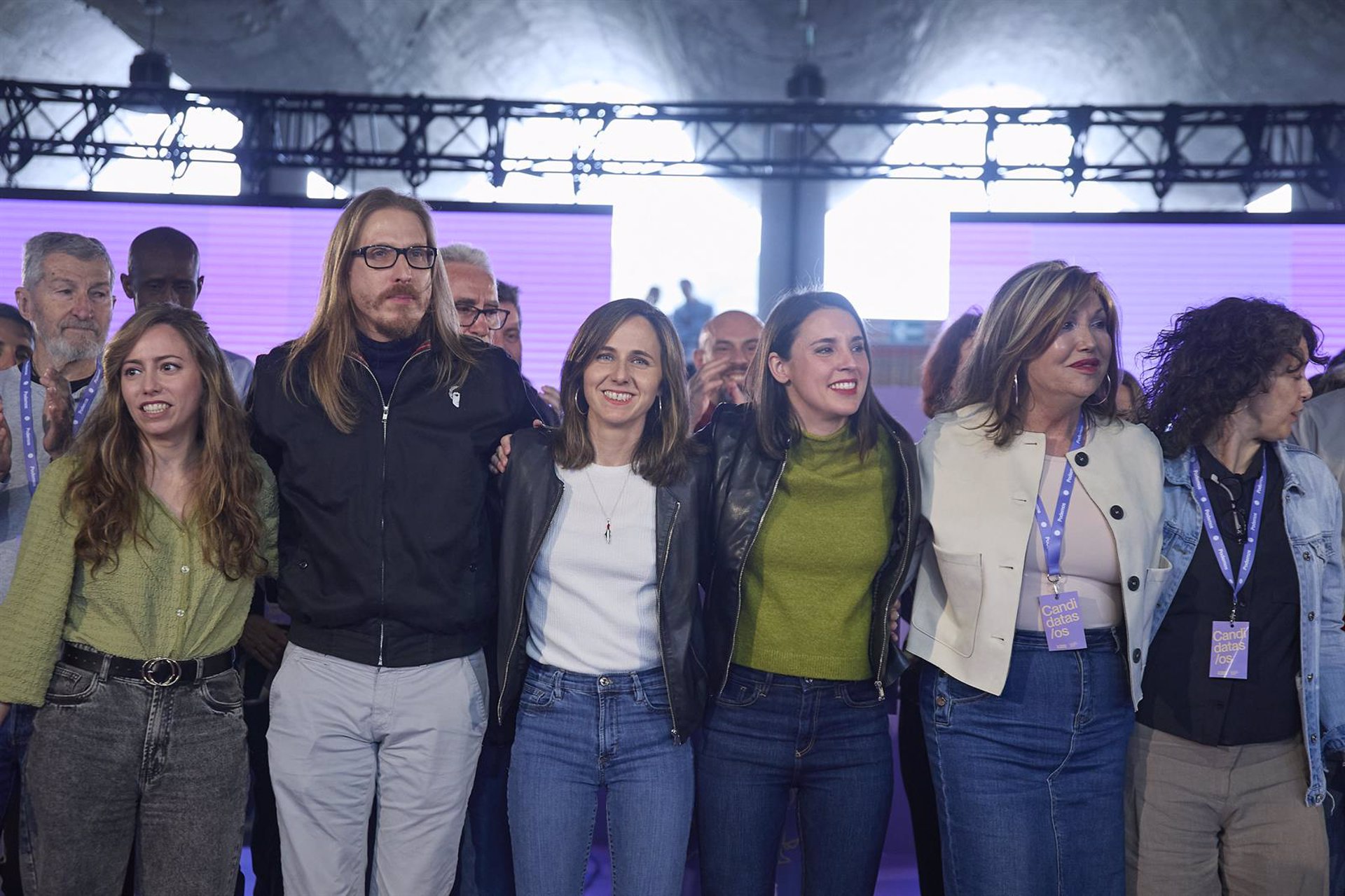 Irene Montero ejerce de candidata: quiere levantar la izquierda del ‘No a la guerra’ ante Sánchez y critica la monarquía