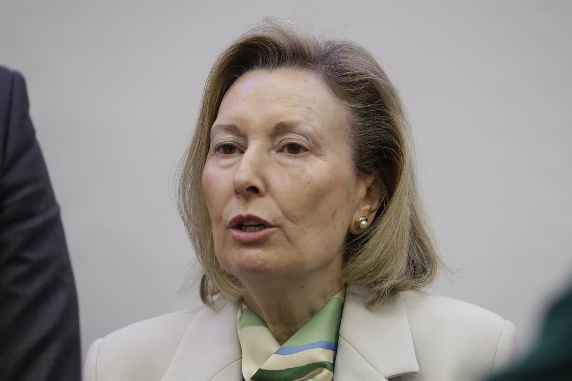 Defensa resalta la «necesidad» de incorporar mujeres al sector: «No nos podemos permitir el lujo de perderlas»