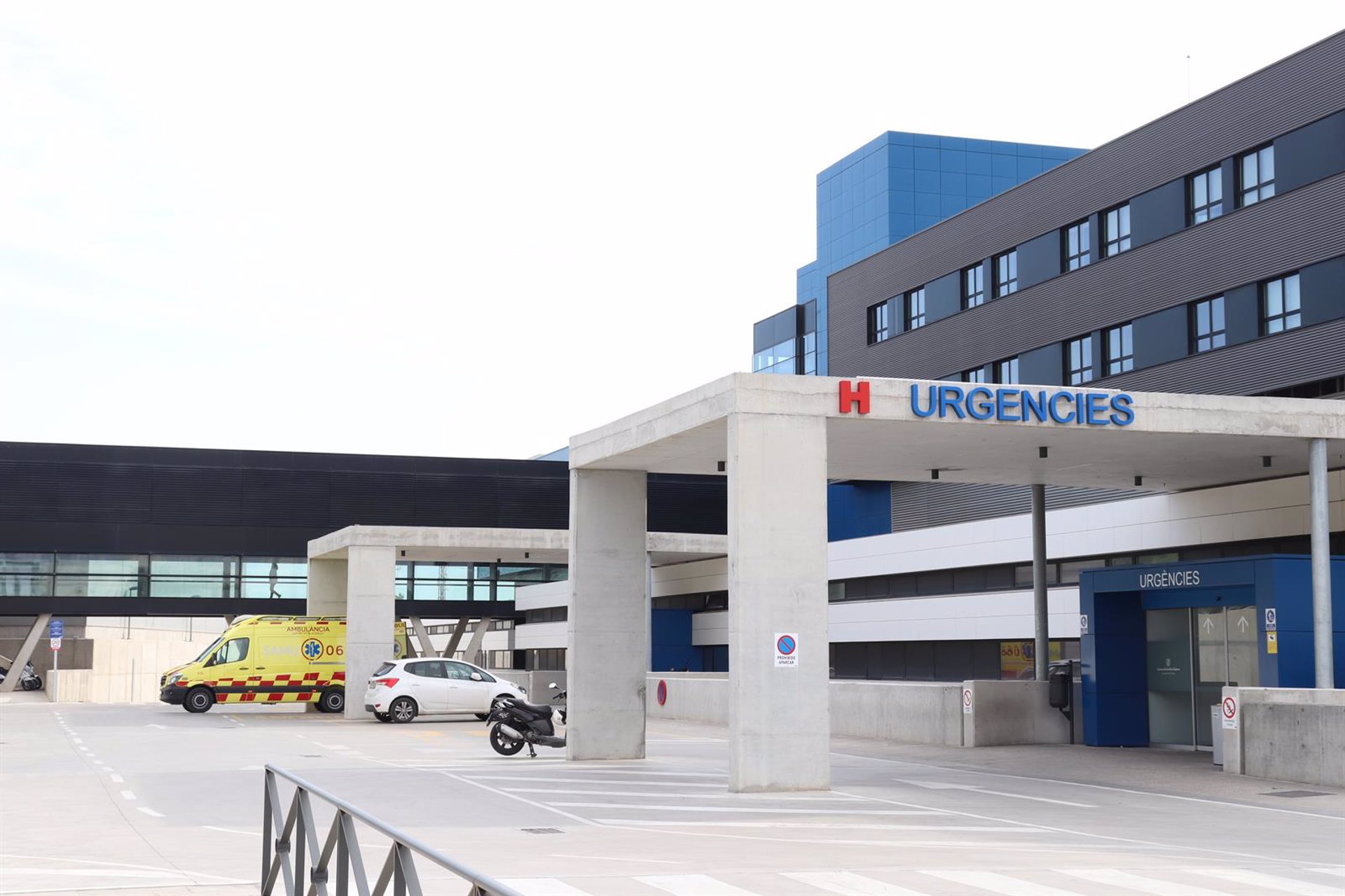 Ingresa en la UCI un hombre tras pegarse un tiro en la cara después de discutir con su mujer en Ibiza