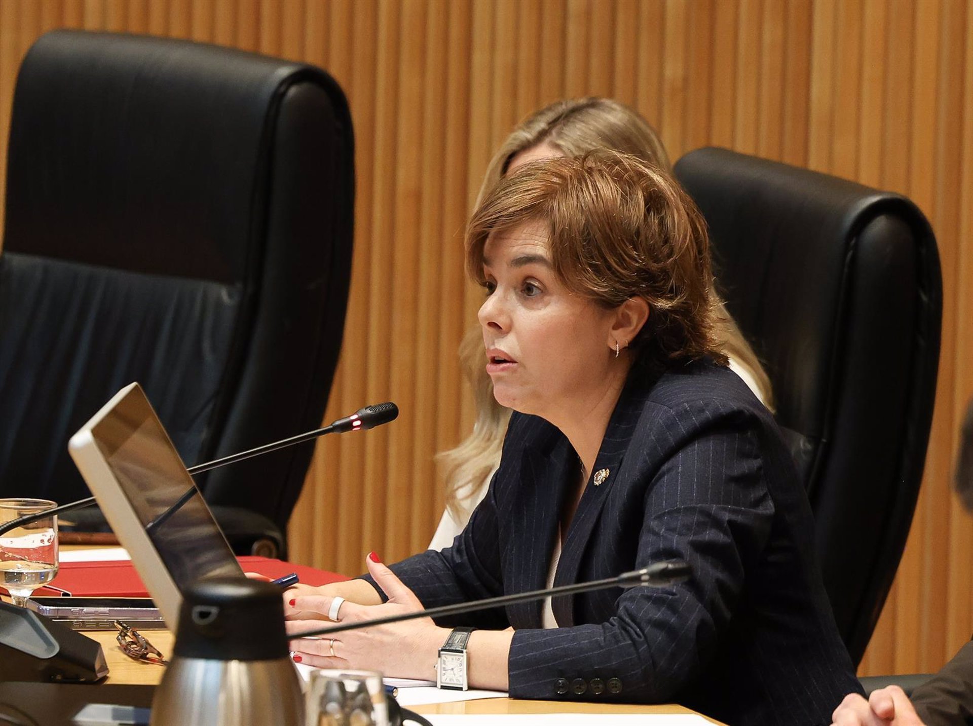 Sáenz de Santamaría se desvincula en el Congreso del espionaje a Artur Mas con el programa israelí ‘Pegasus’