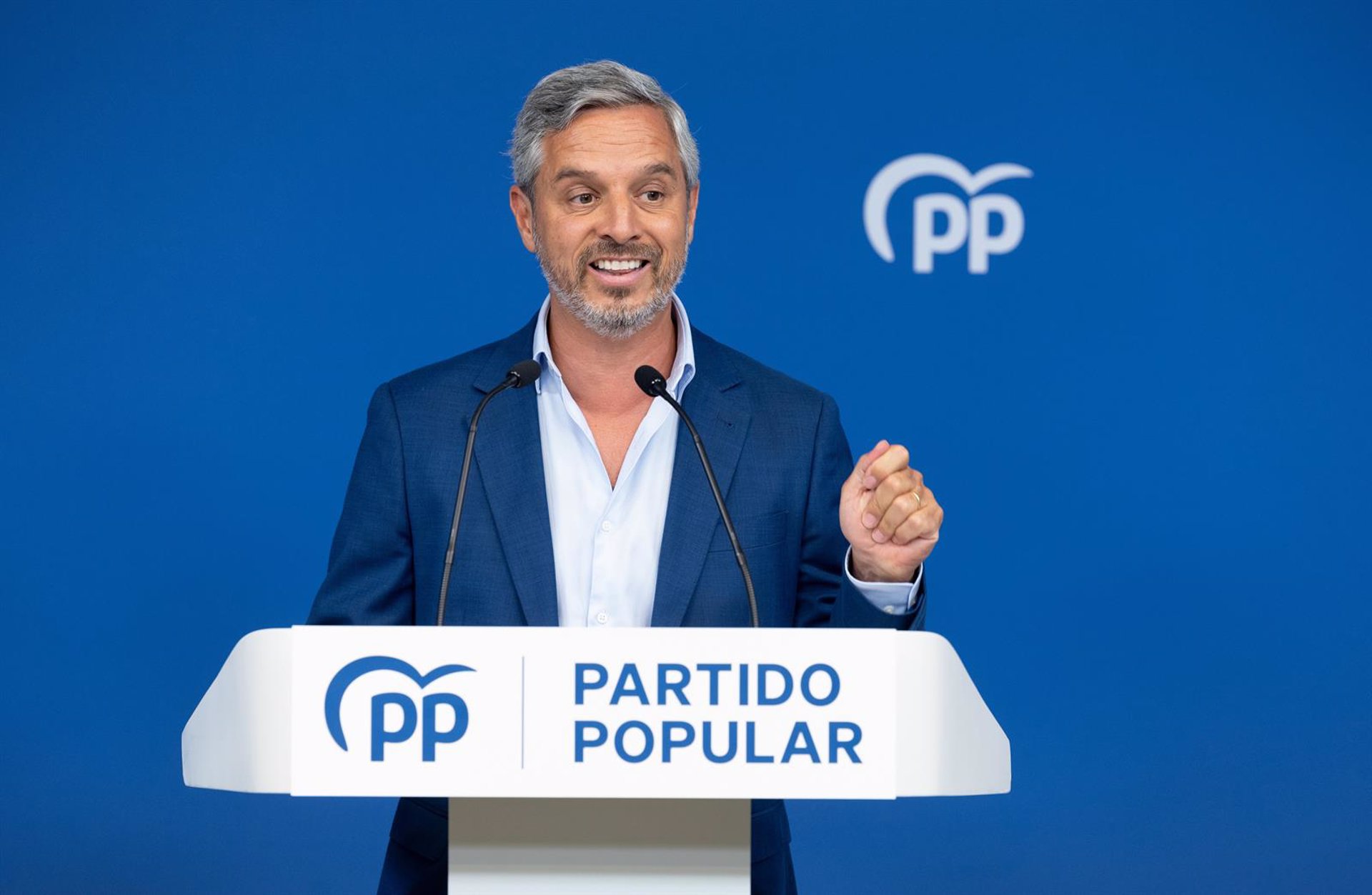 El PP avisa de que se puede votar muchas veces en la consulta de la OPA de BBVA y con nombres falsos como Elvis Presley