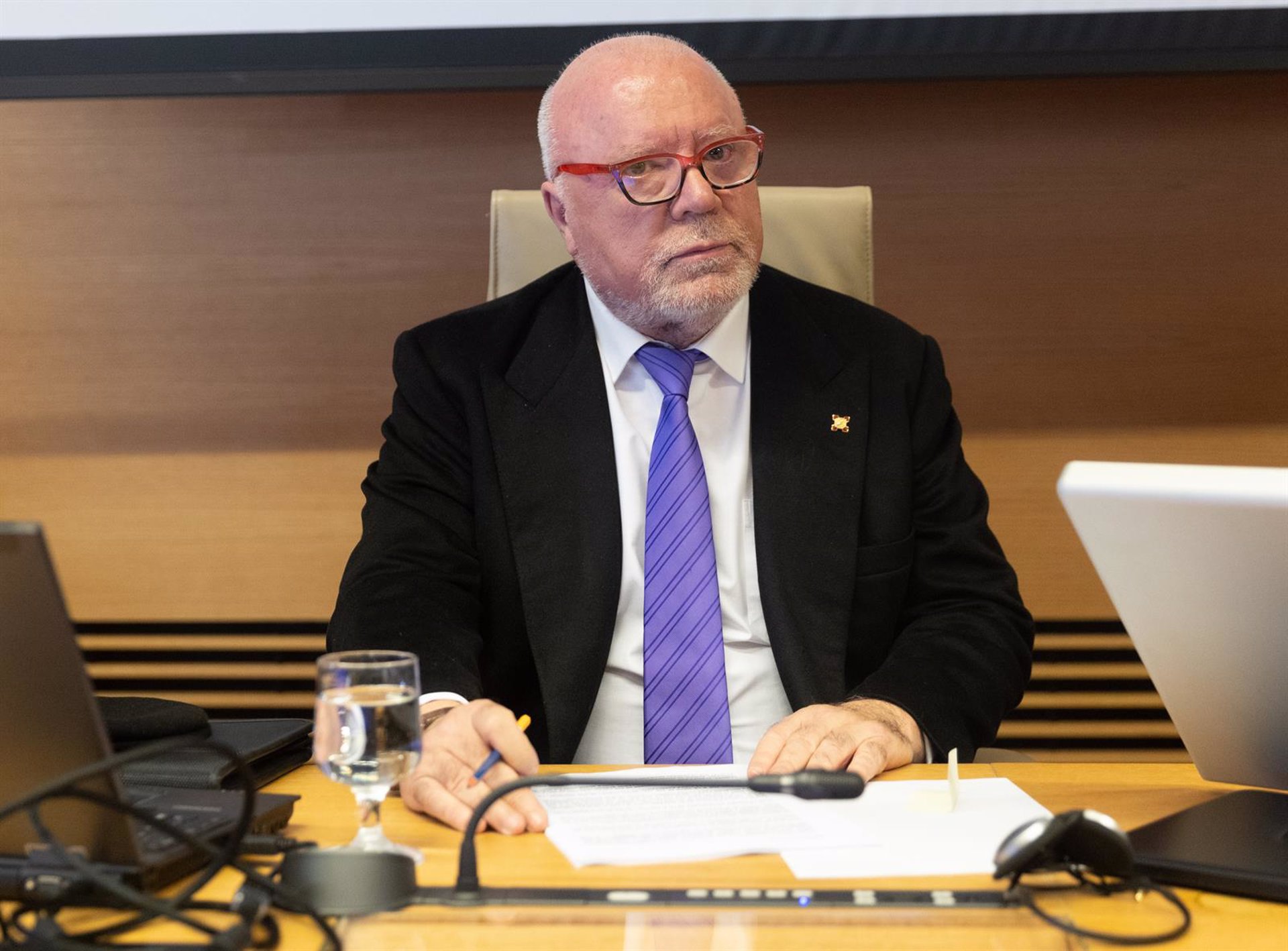 Sumar emplaza a Marlaska a retirar condecoraciones a Villarejo y otros miembros de la llamada ‘policía patriótica’
