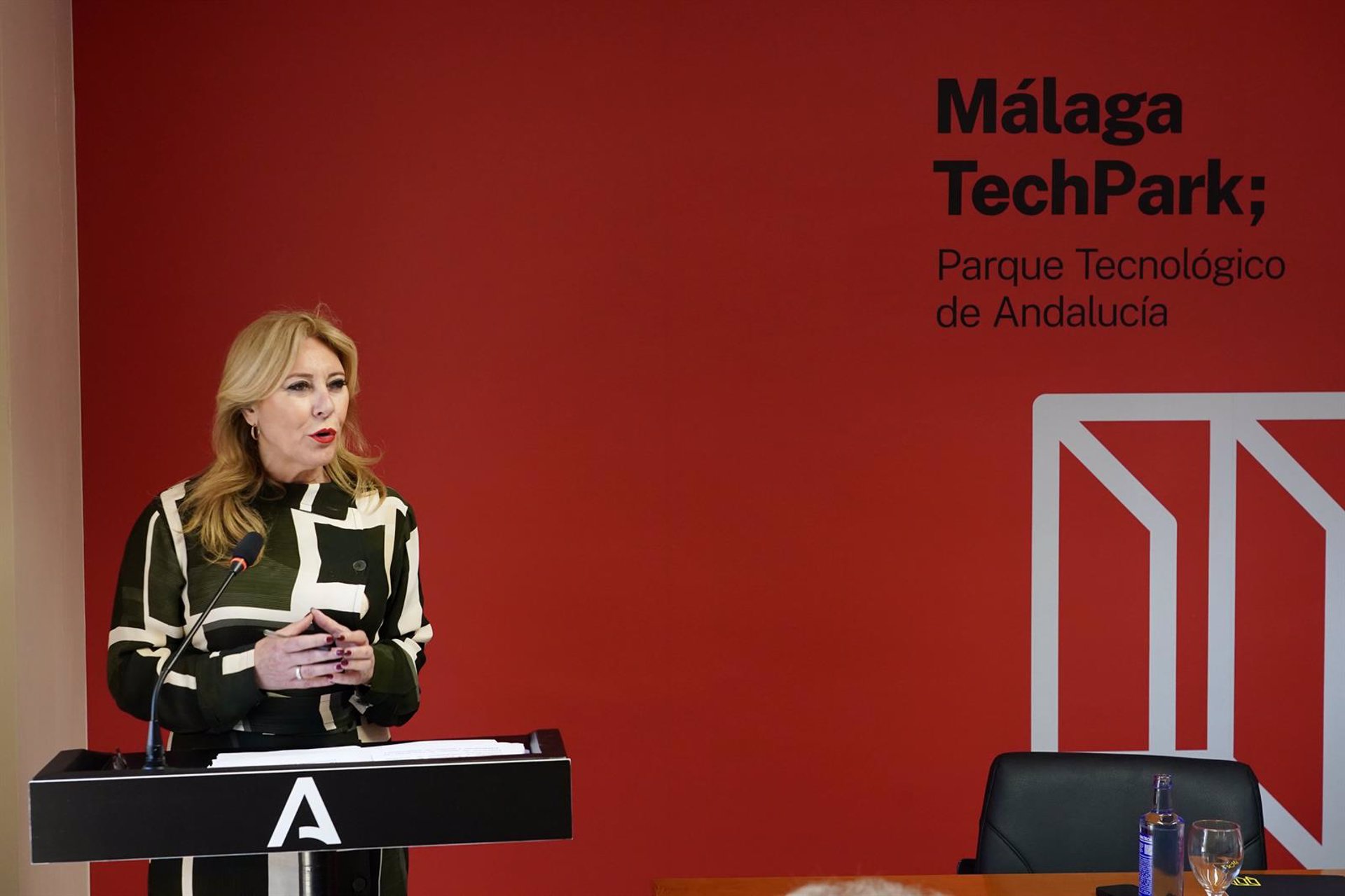 España cree que Montero debe pedir perdón por «caos» ferroviario: «El maltrato a Andalucía traspasa todos los límites»