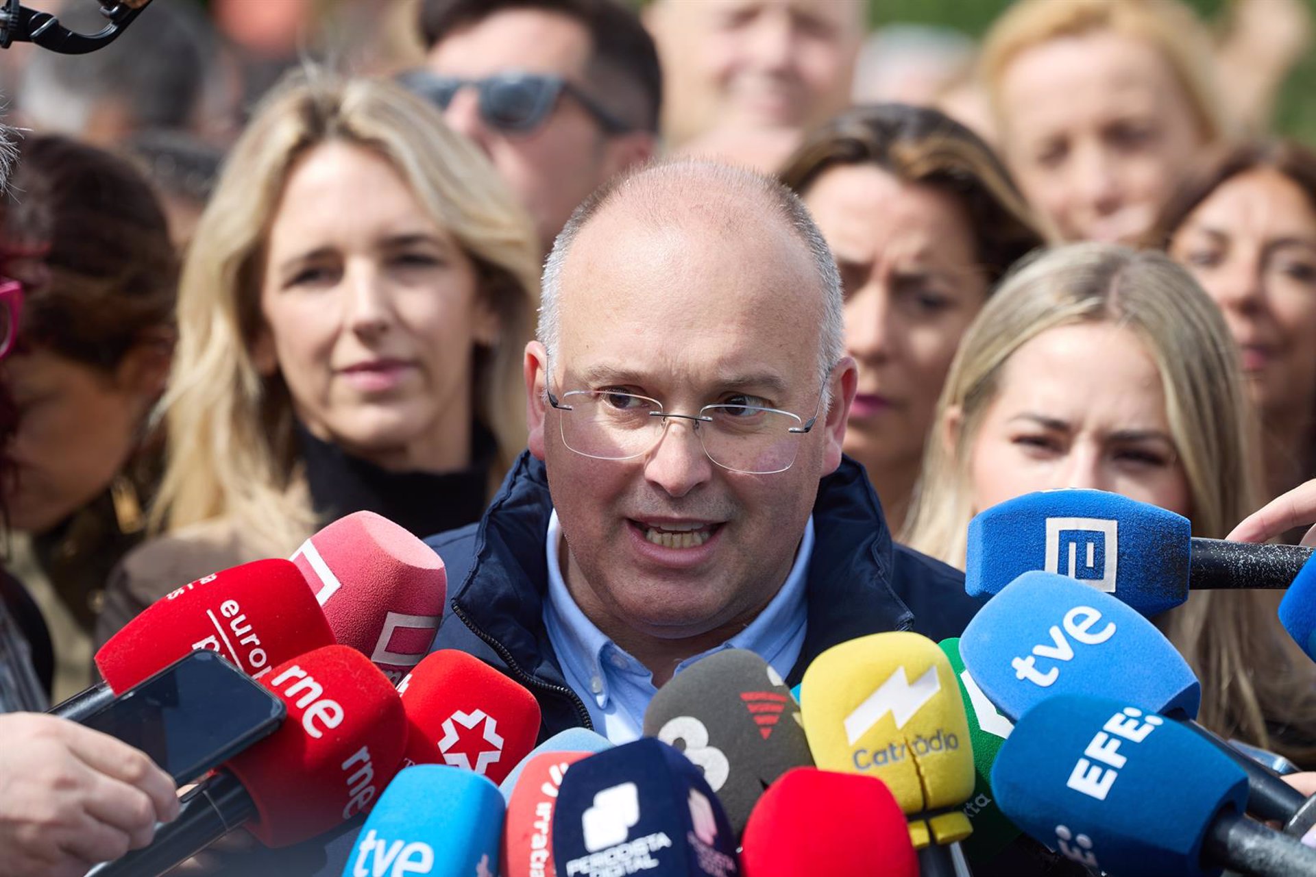 Tellado (PP) asegura que Robles habrá «perdido toda dignidad» si no dimite hoy tras los mensajes de Sánchez