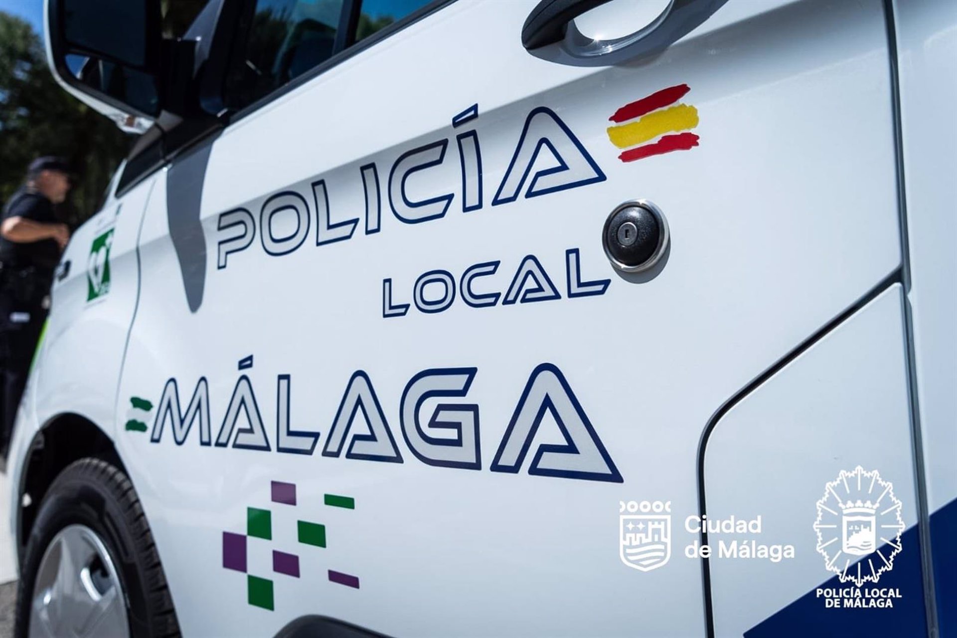 Detenido por golpear a su pareja al bajar de un taxi en el que iniciaron una fuerte discusión