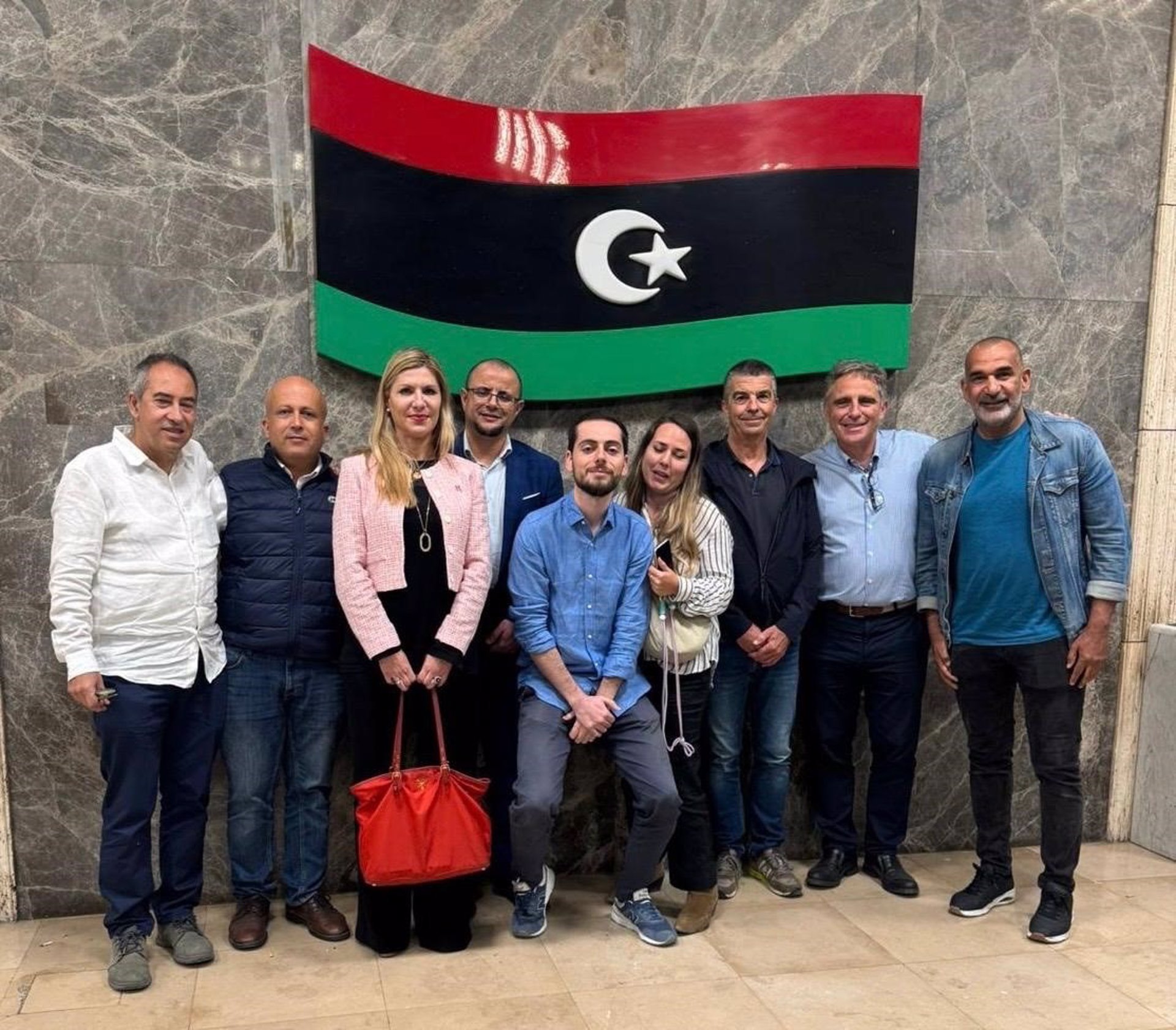 Los nueve españoles atrapados en Libia se encuentran «sanos y salvos» en Roma
