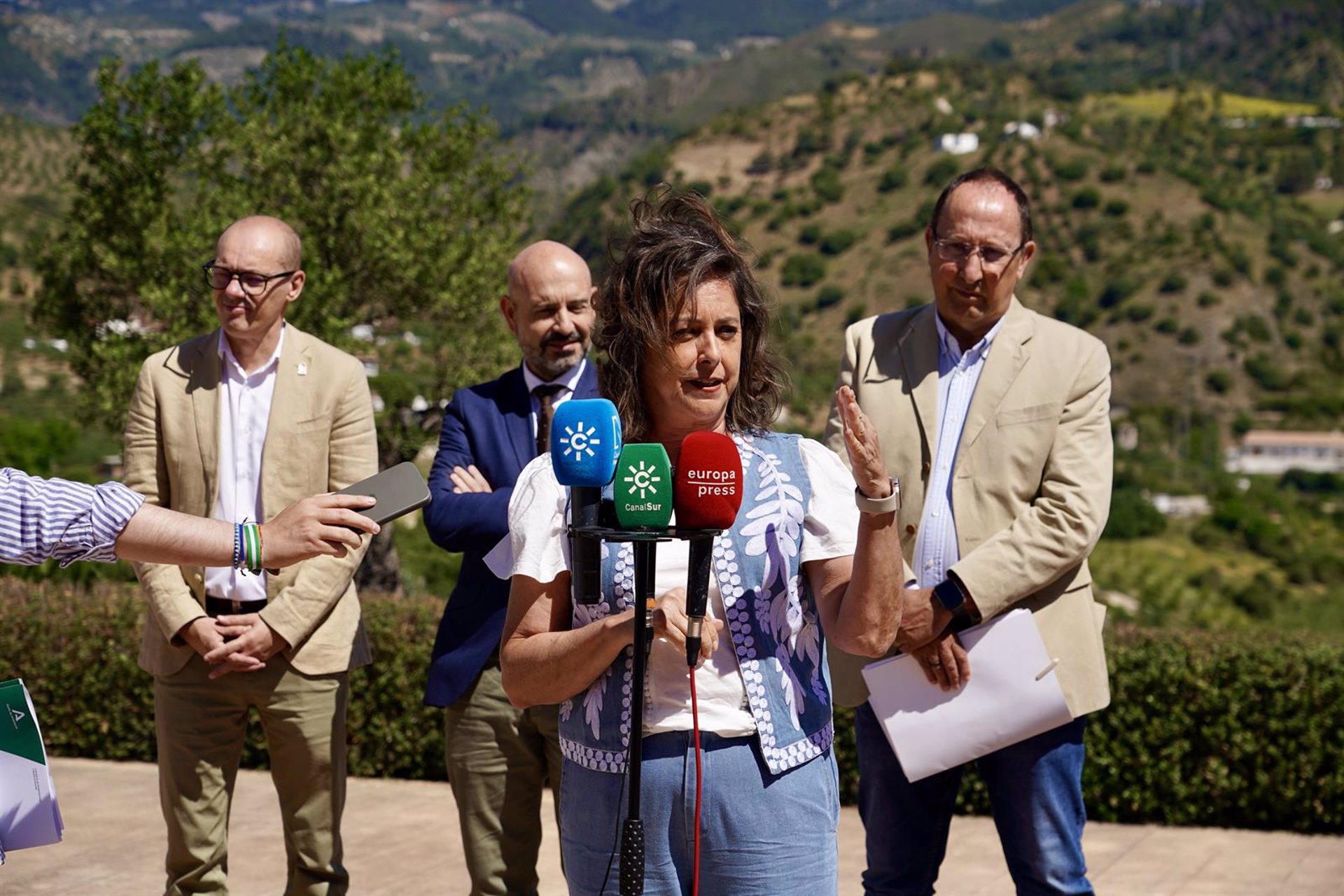 García avisa de verano «duro» en incendios en Andalucía: «Toca ponerse al frente todos para que sean los menos posibles»