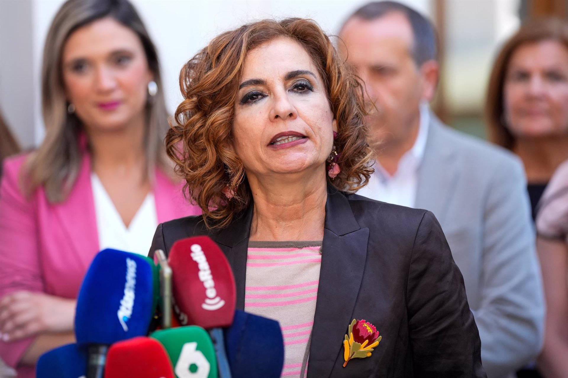 Montero ve «intolerable» que un alto cargo de Ayuso se refiera a Sánchez en «términos de amenaza de muerte»