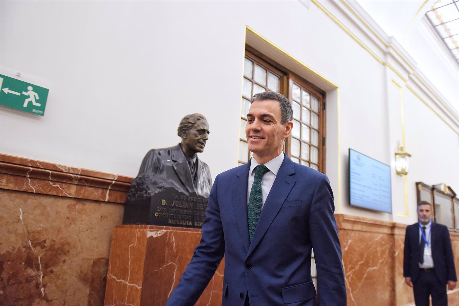 Sánchez destaca el crecimiento económico y la regeneración democrática como los avances de sus siete años de gobierno