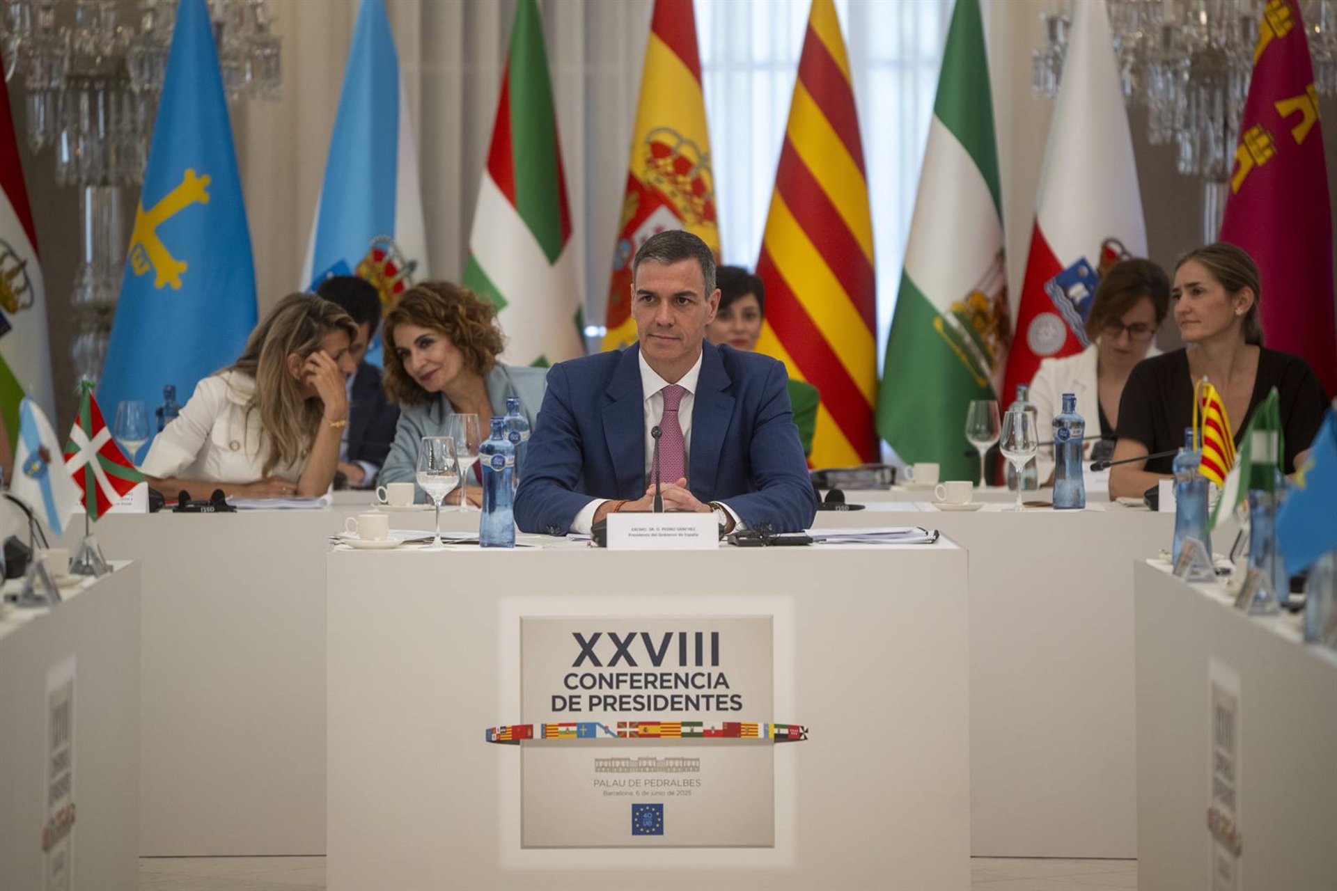El Gobierno se reafirma en el uso de las lenguas cooficiales en la Conferencia de Presidentes: «No va contra nadie»