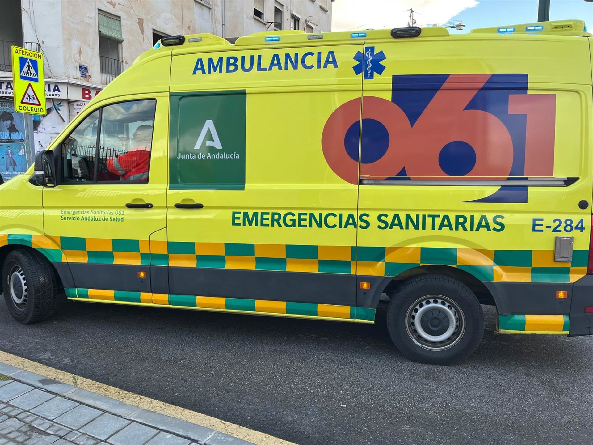 Se derrumba una planta de una nave en obras de Camas con varias personas heridas y atrapadas