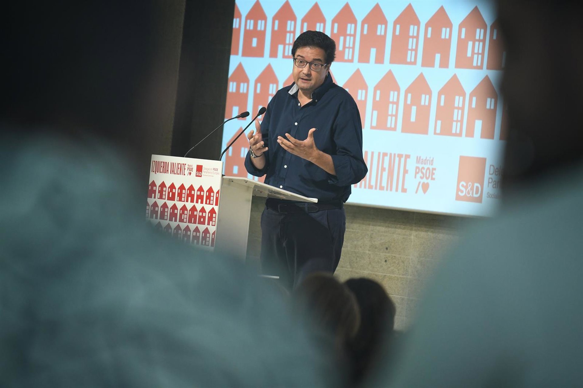 Óscar López dice que Sánchez está «fuerte» y se desmarca del PP en corrupción: «Somos el PSOE y aquí no se pasa ni una»