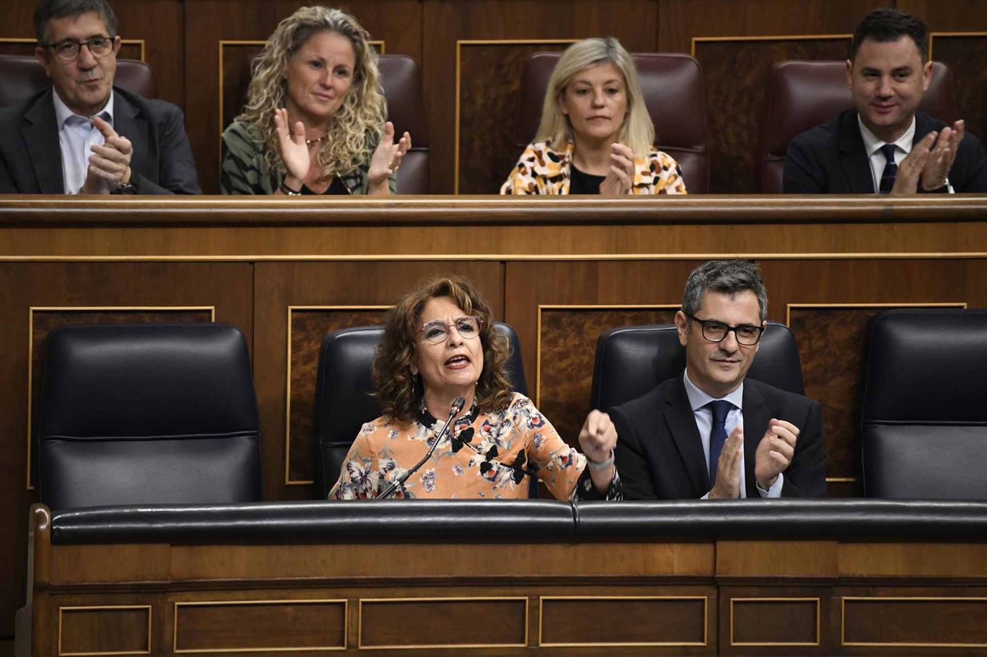 Bolaños y Montero, en el foco de la oposición en el próximo Pleno del Congreso ante la ausencia de Sánchez
