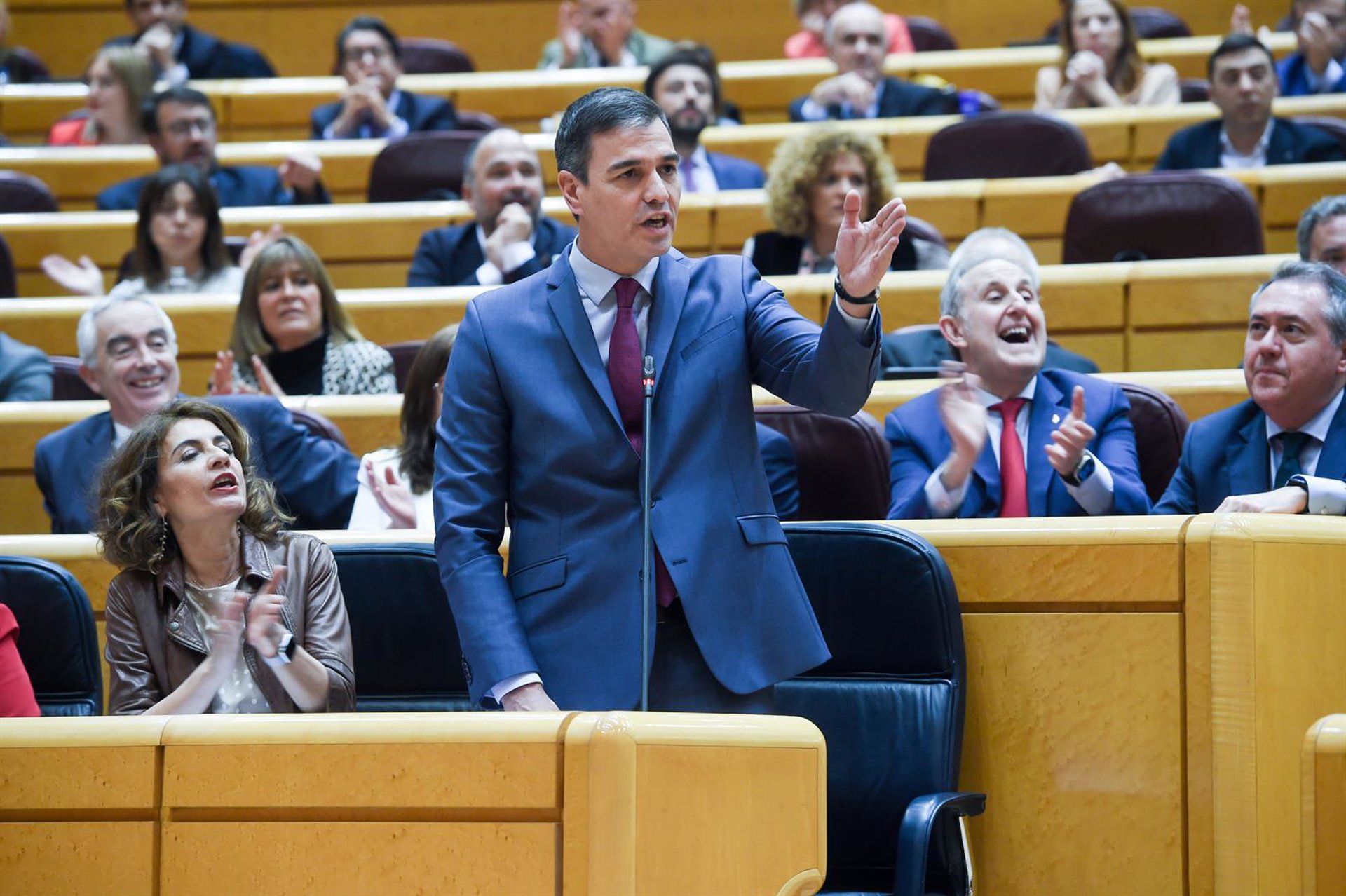 El BOE publica la reforma del Reglamento del Senado que obliga a Sánchez a comparecer una vez al mes