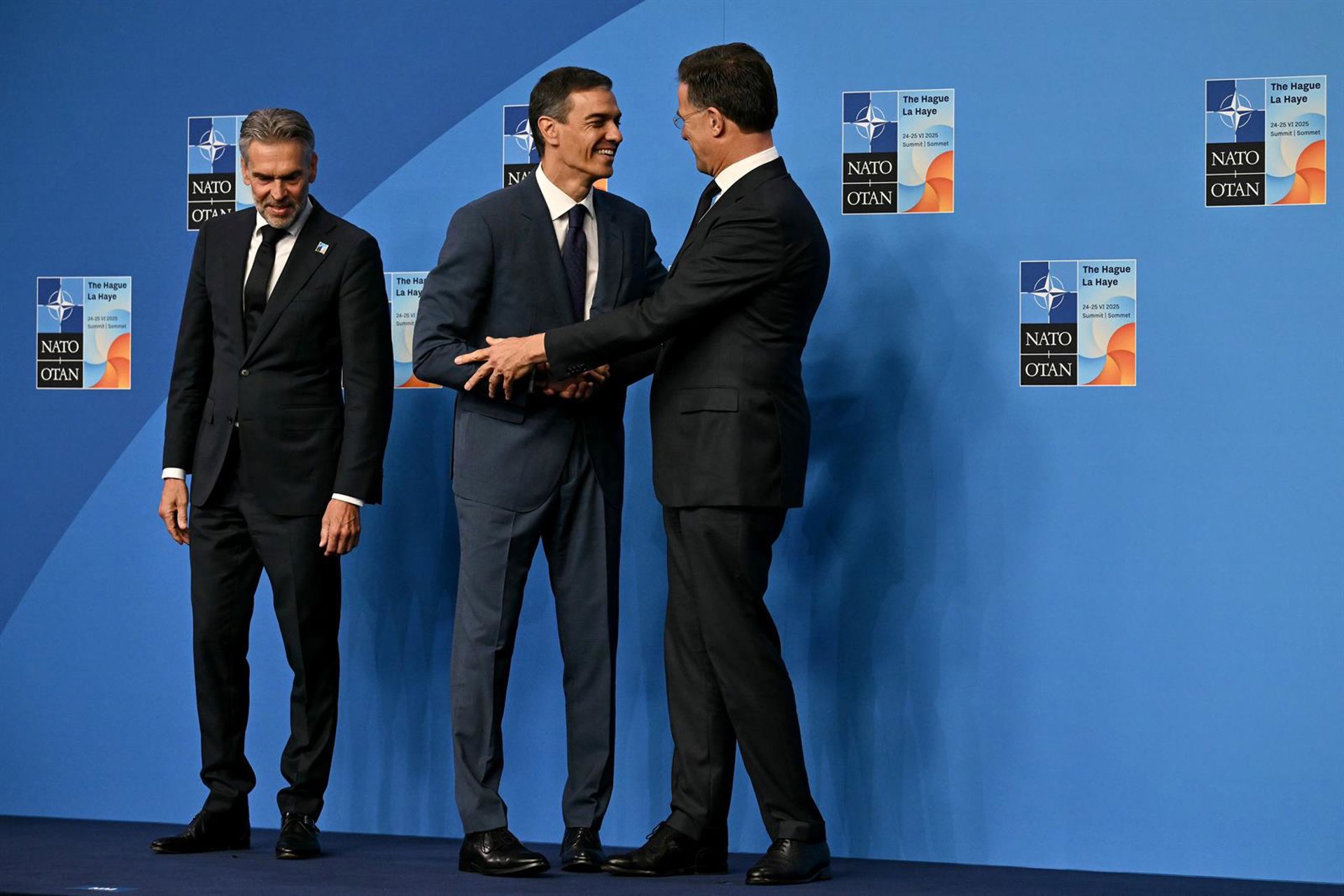 Sánchez saca pecho del acuerdo con OTAN y dice que Feijóo hubiera aceptado el «absoluto error» de gastar el 5%