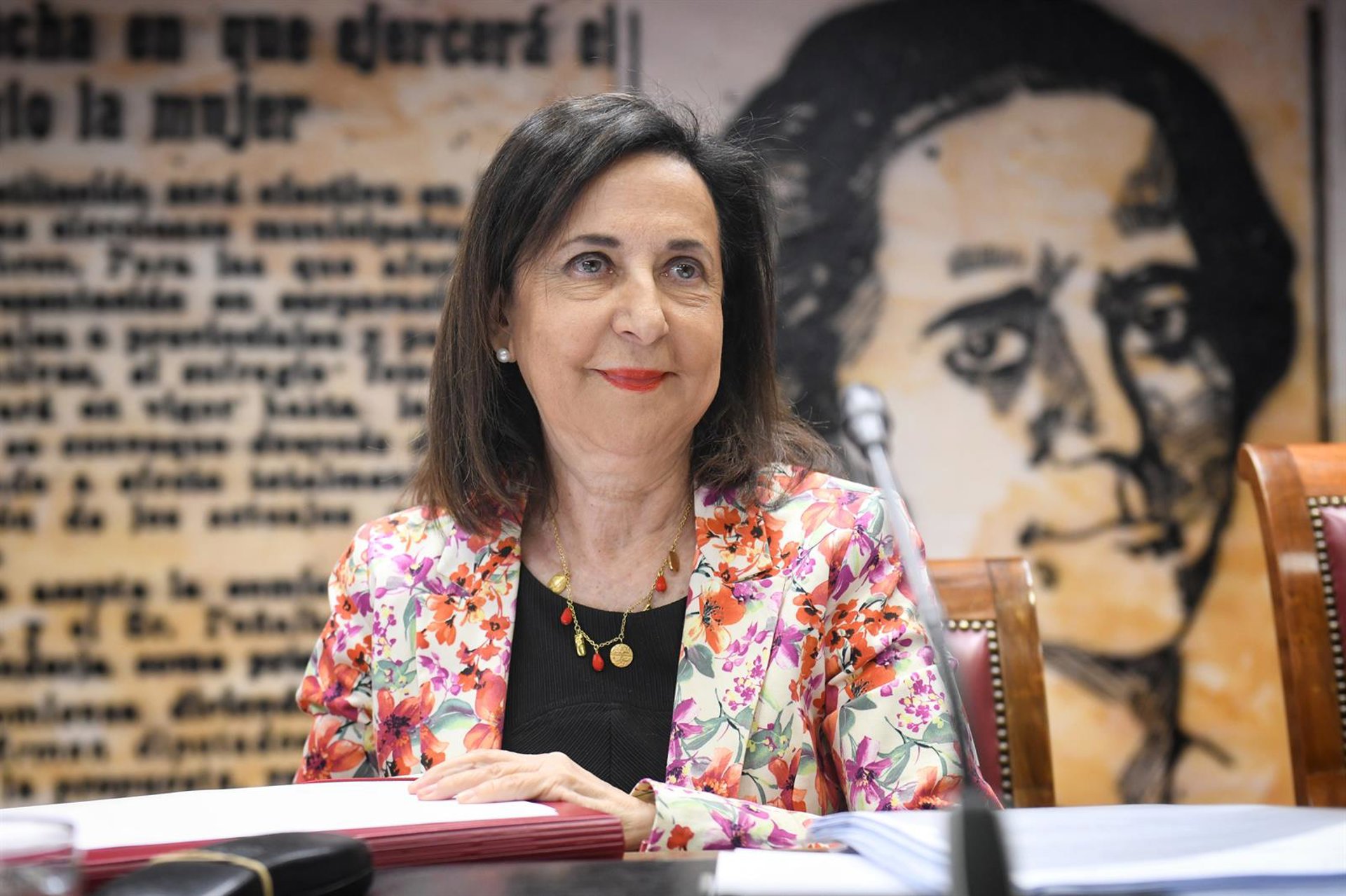 Robles dice a Felipe González que no le parecen «oportunas» sus críticas al Gobierno tras el aval del TC a la amnistía