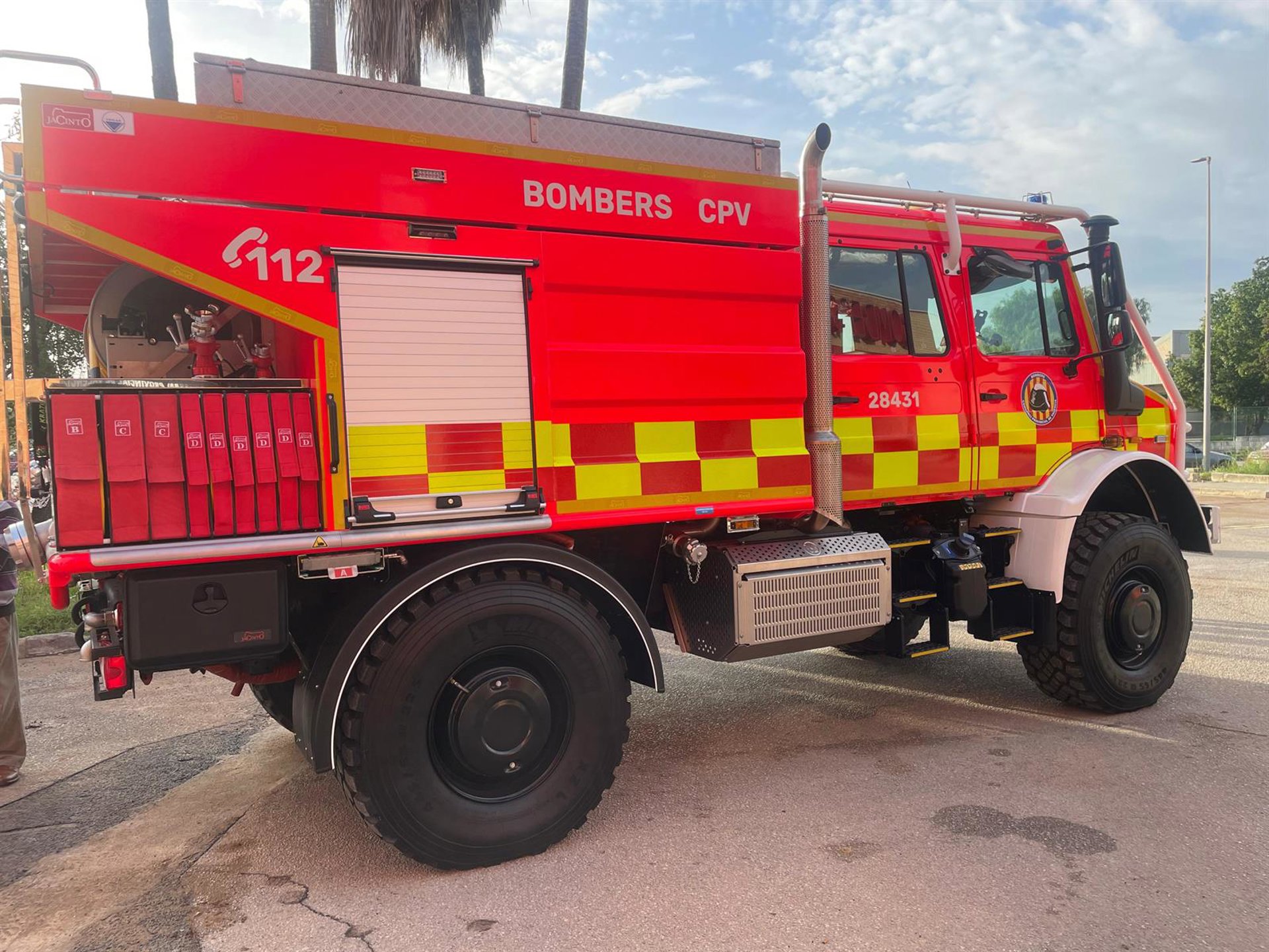 Un muerto y varios heridos en una colisión con dos vehículos en la N-III a la altura de Utiel (València)