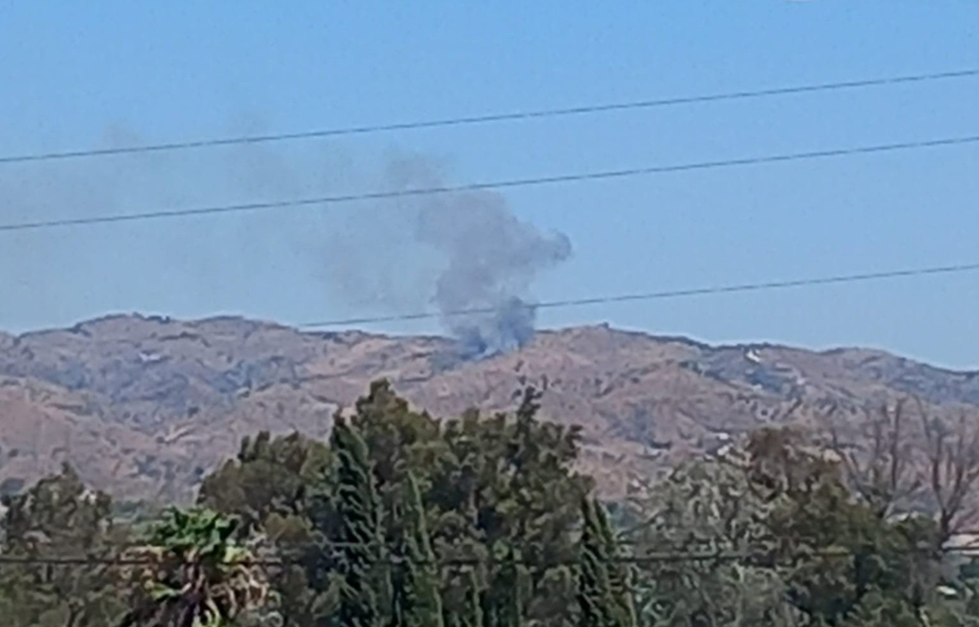 Activo un incendio en el paraje de la Ermita de las Tres Cruces en Cártama