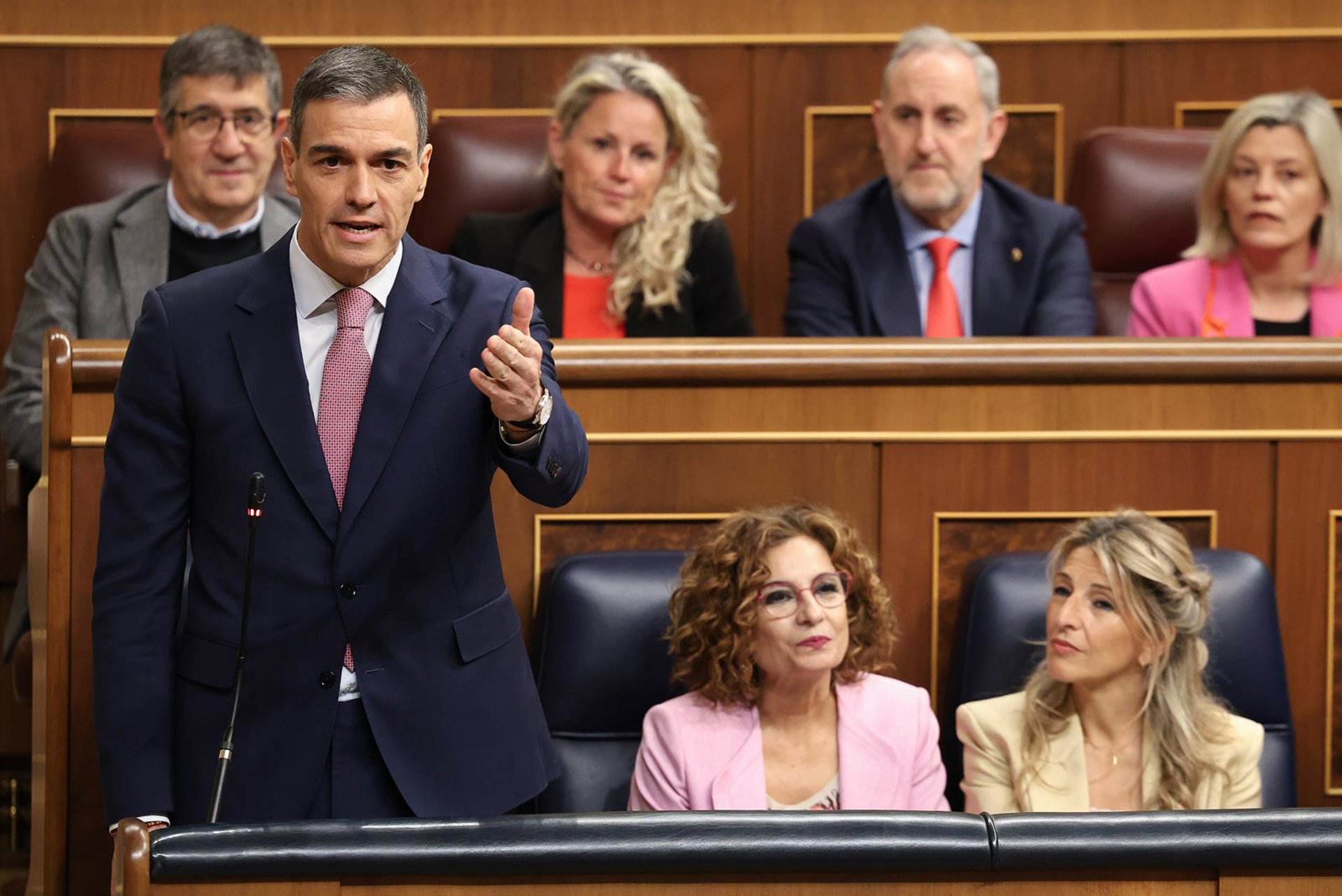 Sánchez llevará al Congreso un paquete «potente» de medidas anticorrupción para «recuperar la confianza», según Bolaños